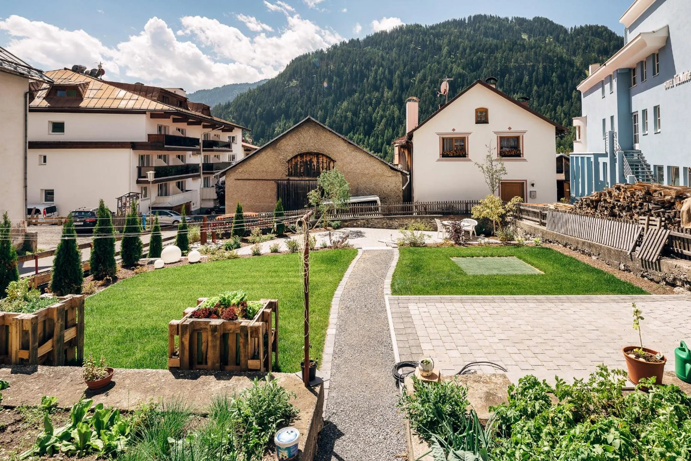 Garden in Nowders Apartments