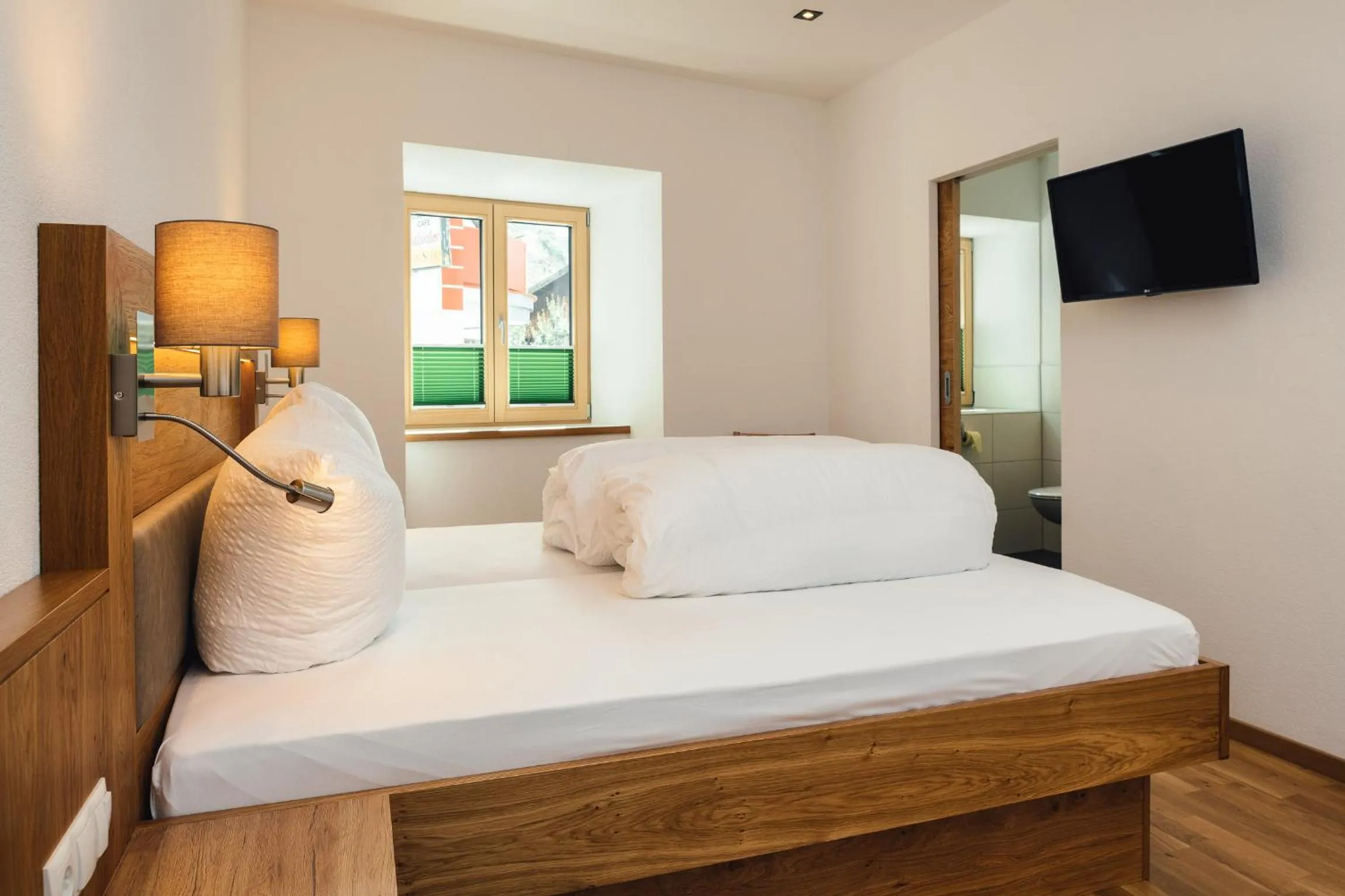 Bed in Nowders Apartments