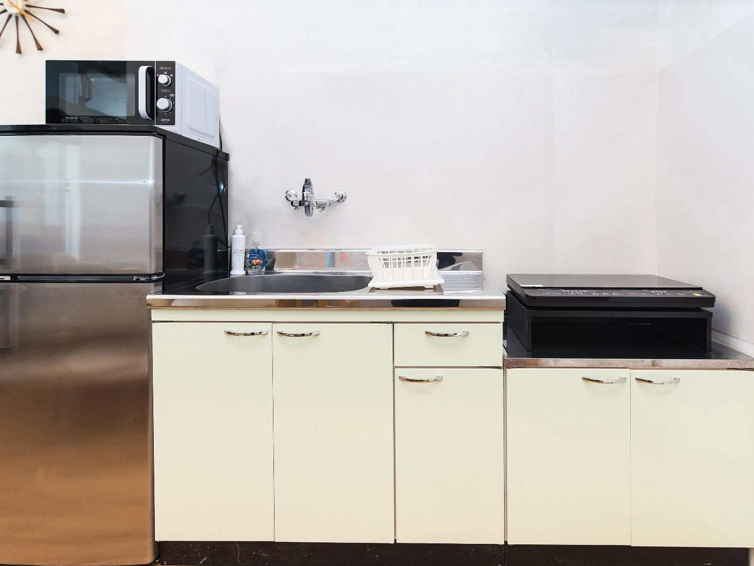 Kitchen or kitchenette in El Sol Town Okinawa