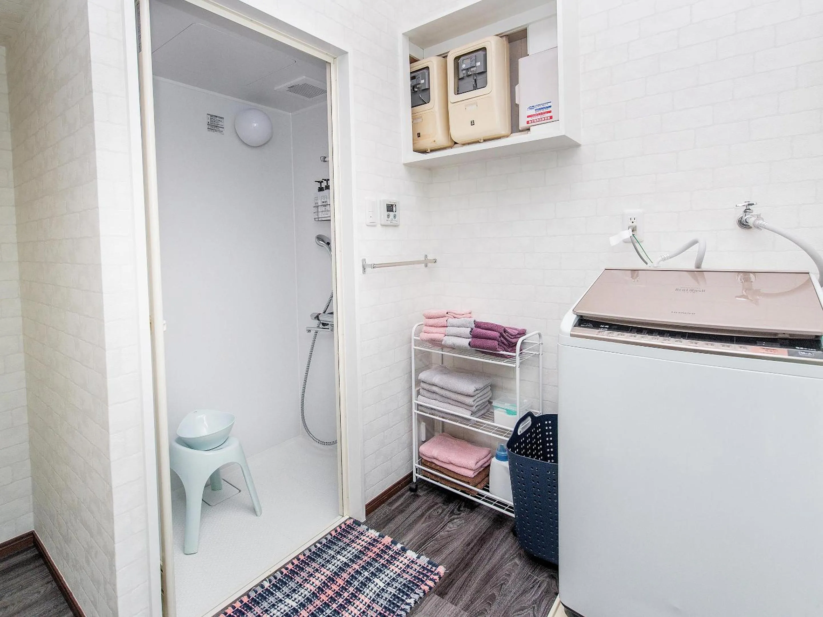 Shower in El Sol Town Okinawa