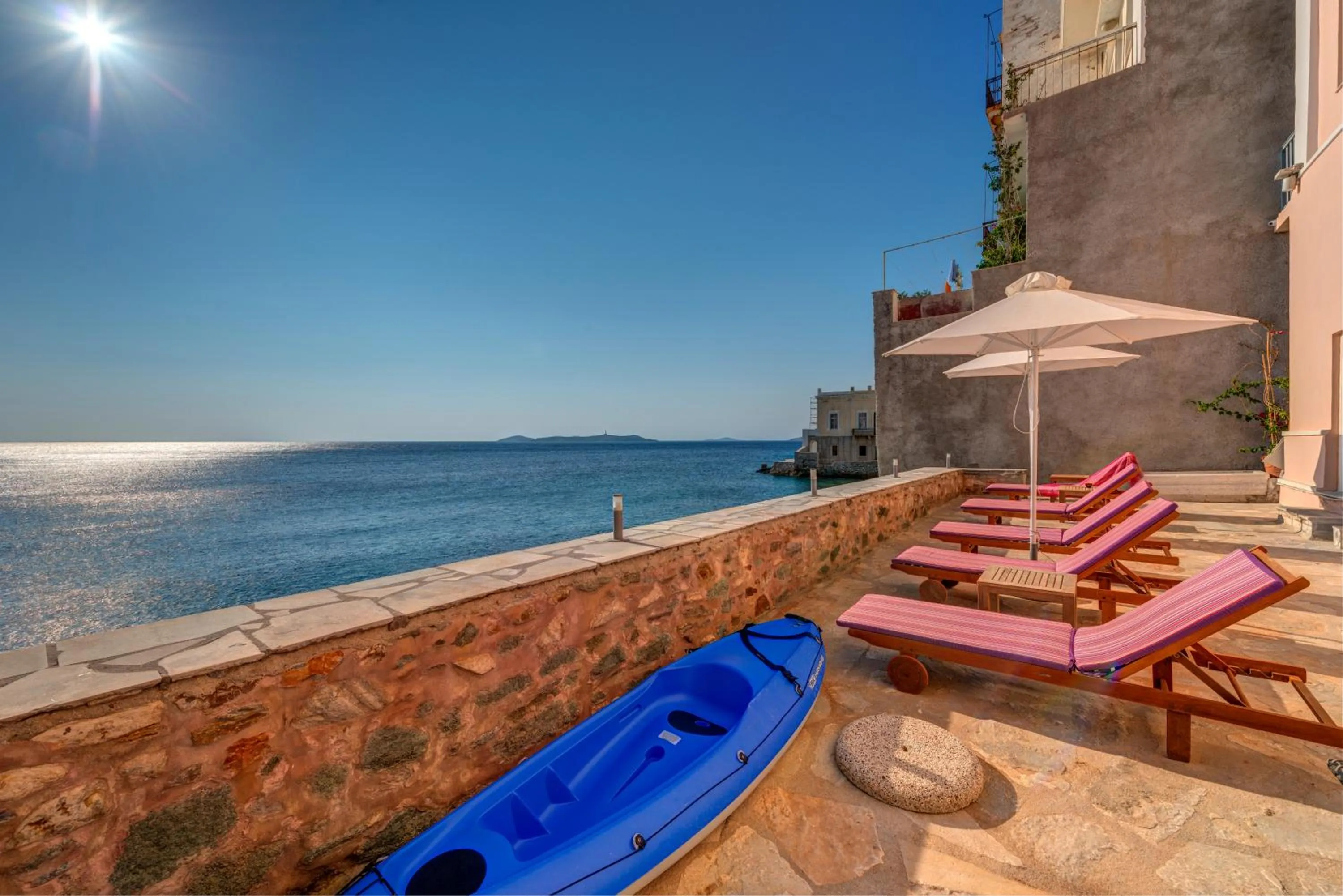 Beach in Apollonion Palace