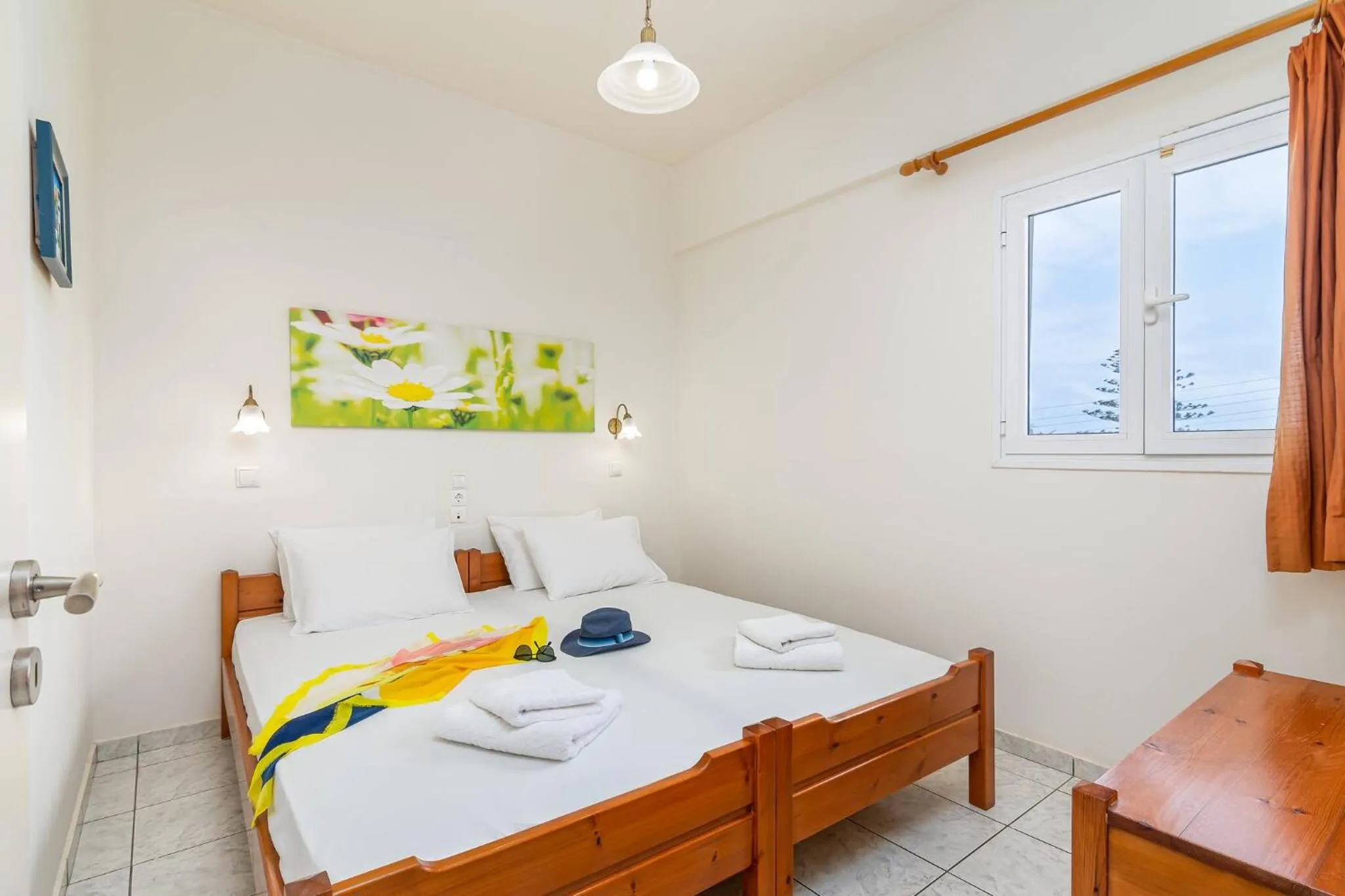 Bed in Mylos Apartments Anissaras