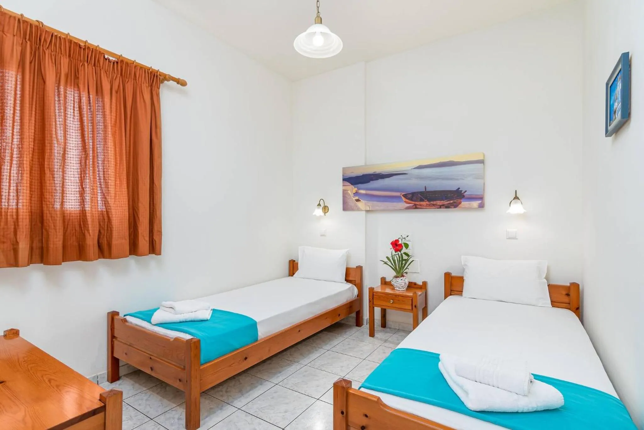 Bed in Mylos Apartments Anissaras