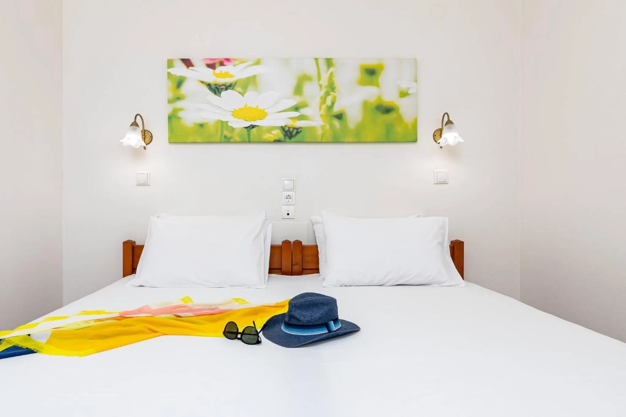 Bed in Mylos Apartments Anissaras