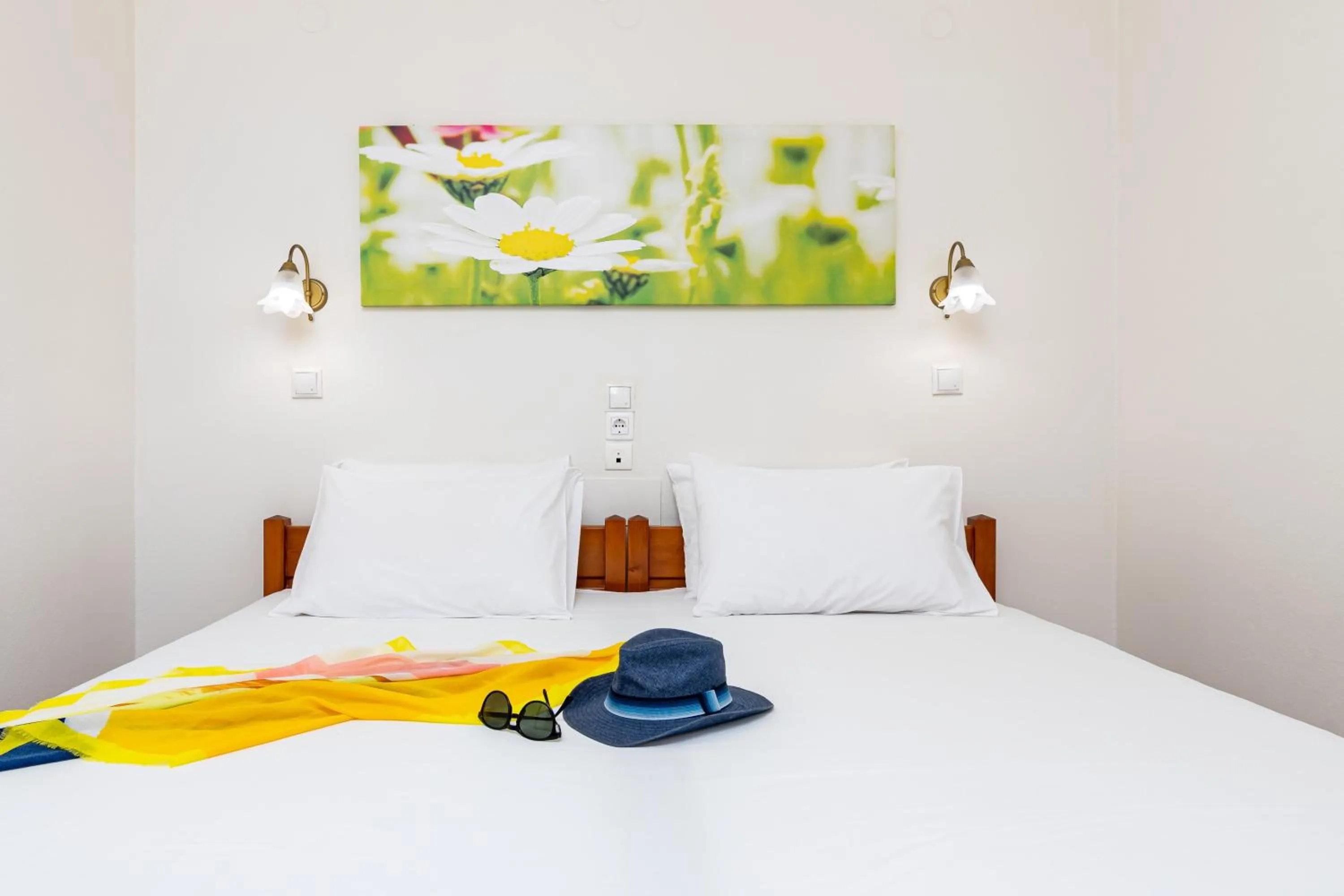 Bed in Mylos Apartments Anissaras