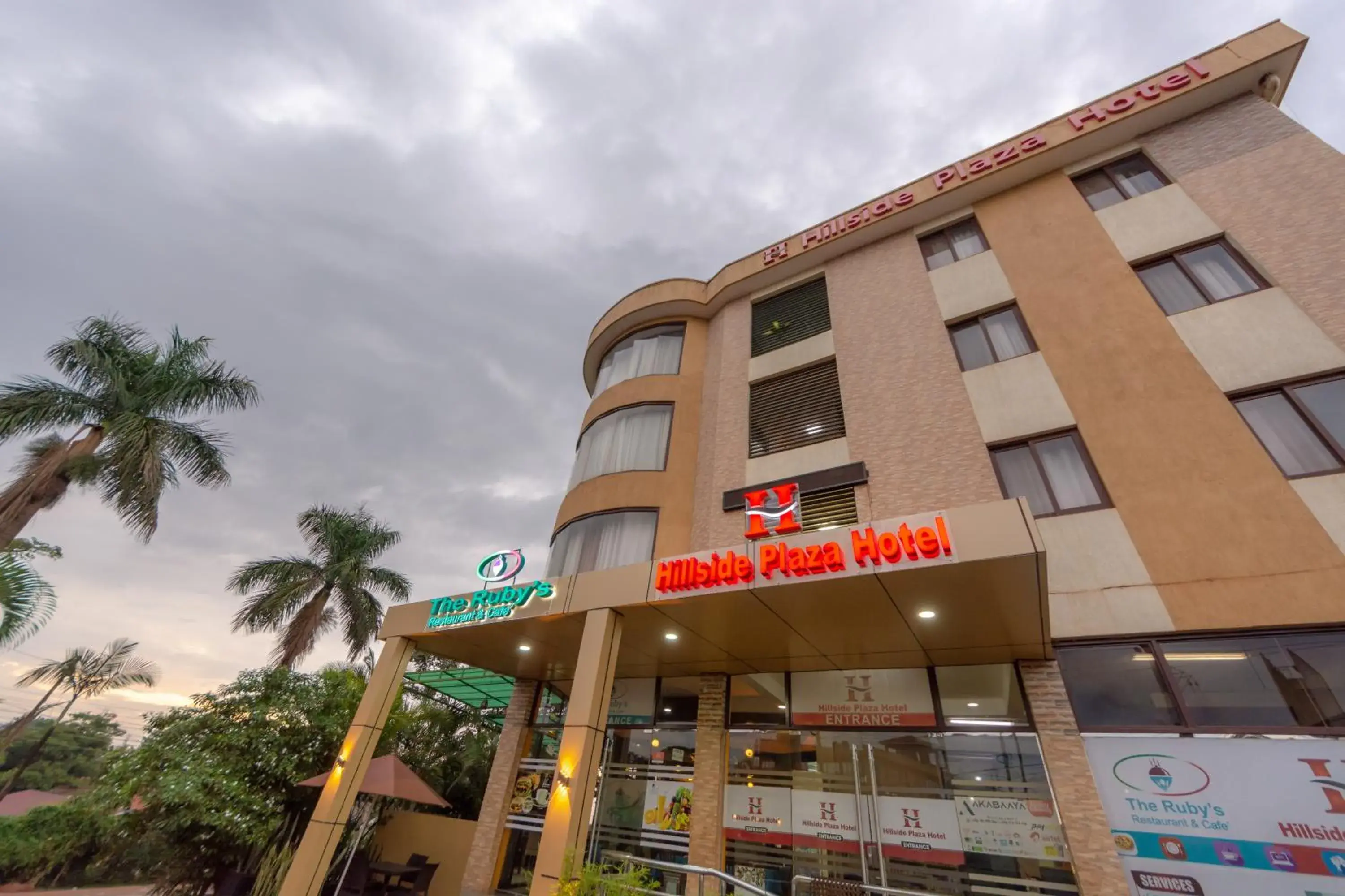 Property building in Hillside Plaza Hotel Property building in Hillside Plaza Hotel