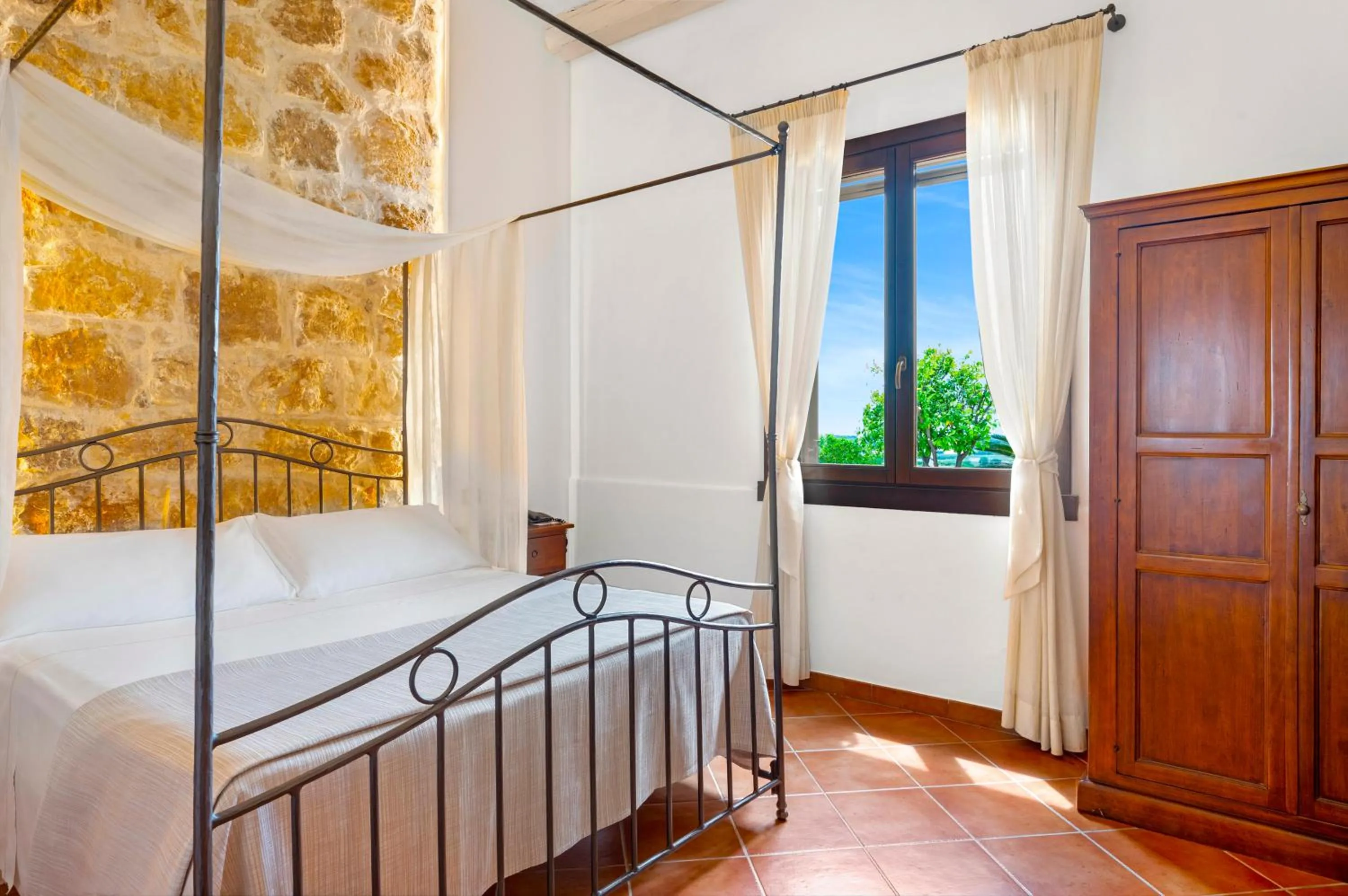 Bed in Hotel La Corte Del Sole