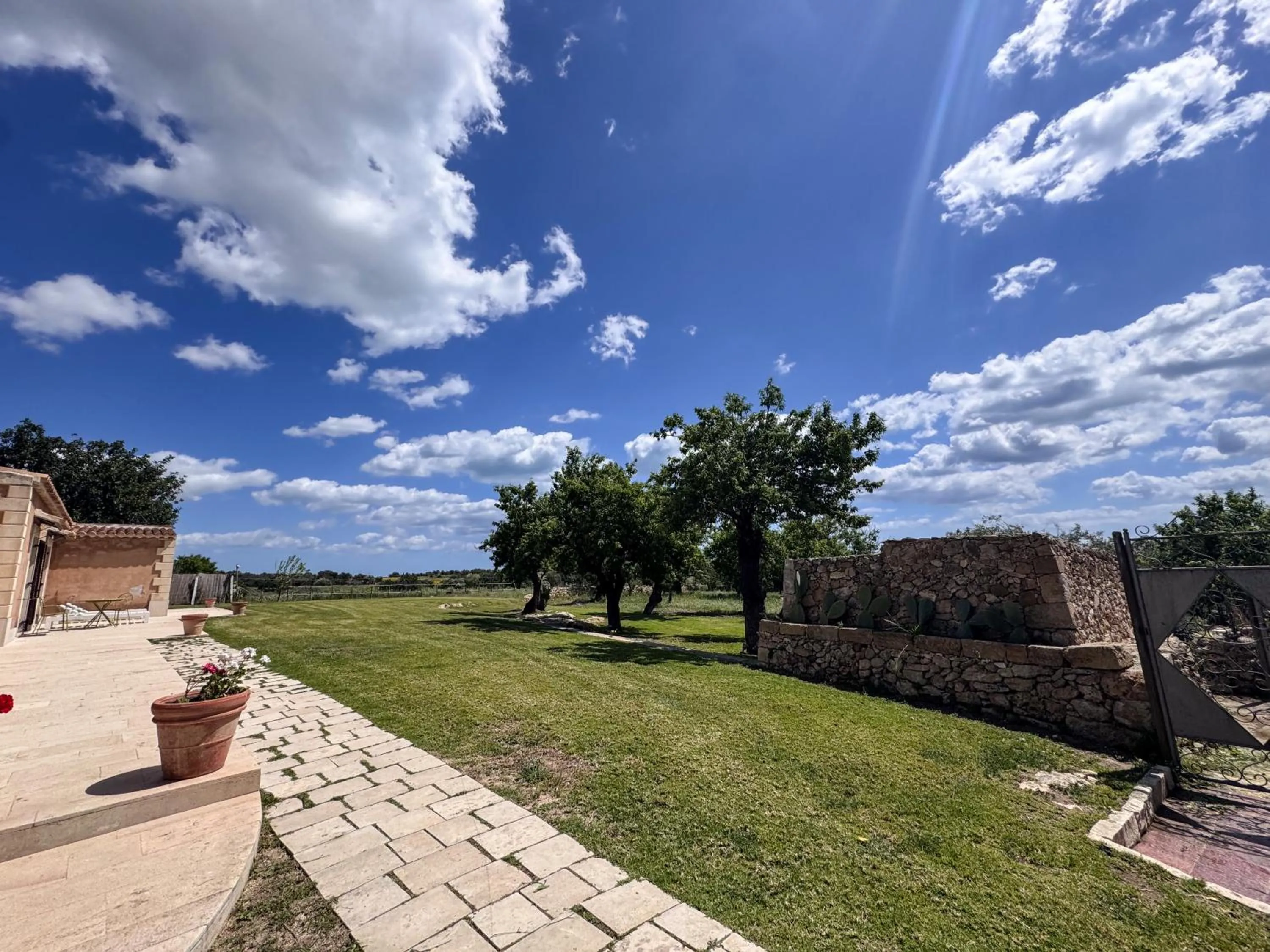 Photo of the whole room in Hotel La Corte Del Sole