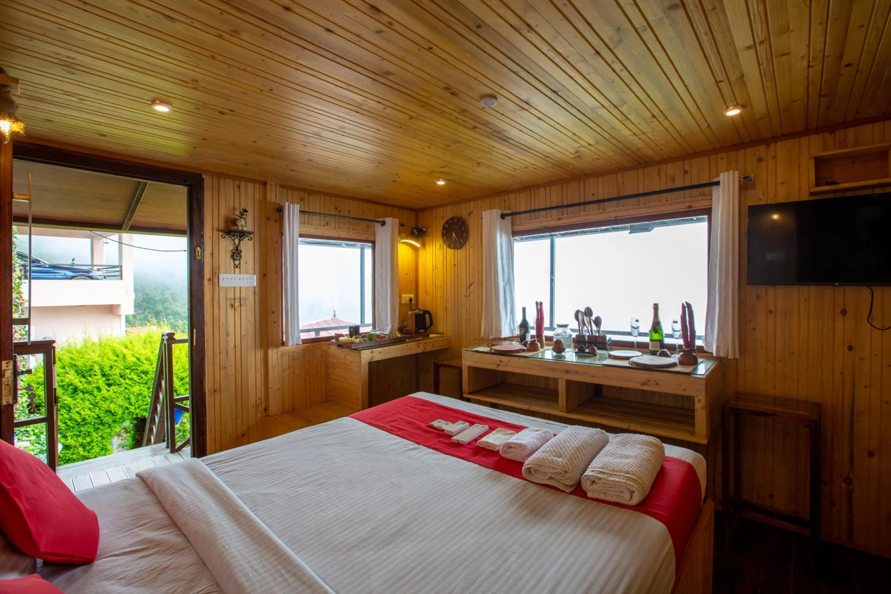 Bedroom, Bed in Syamantac Villa