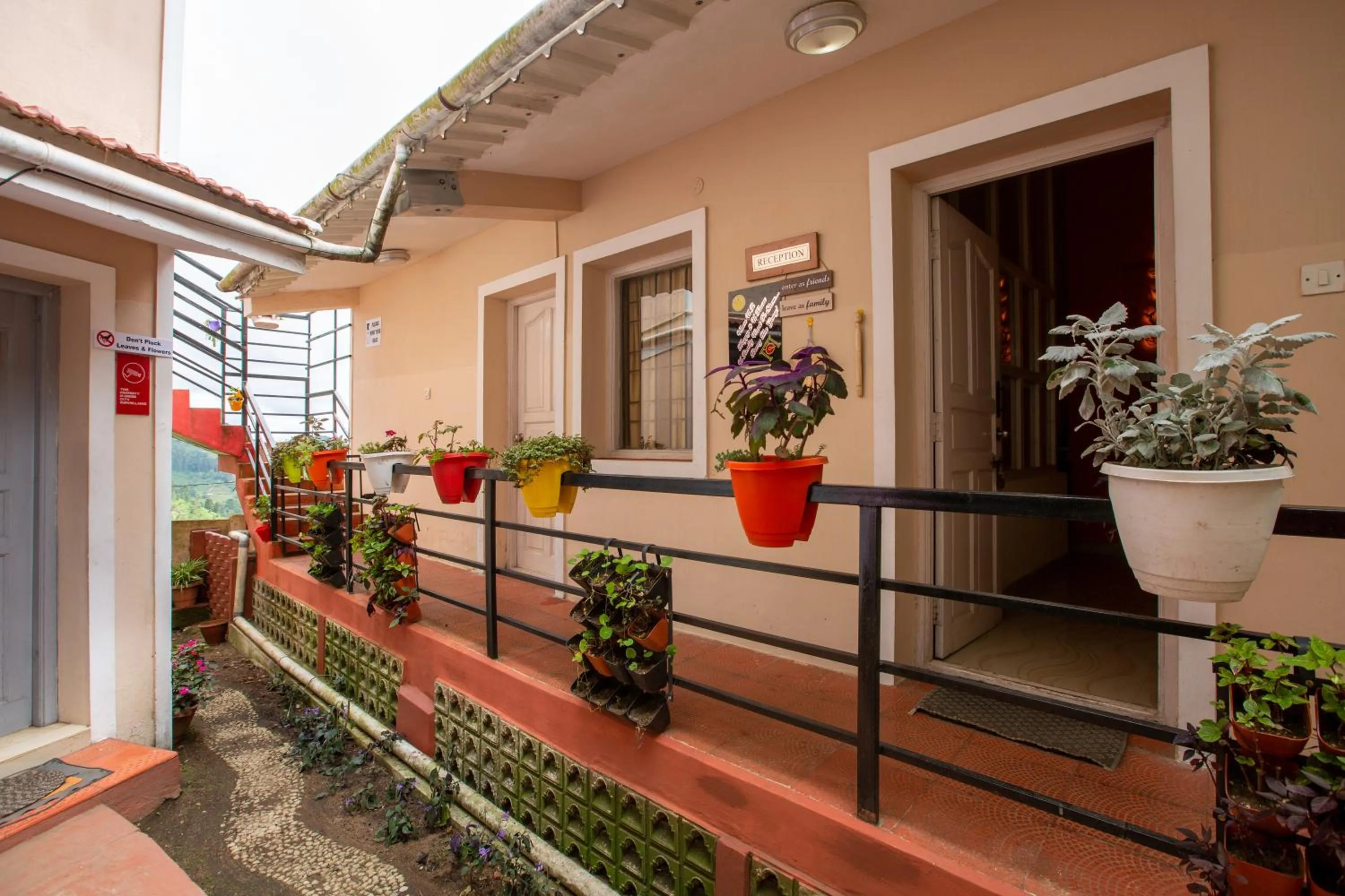 Facade/entrance in Syamantac Villa