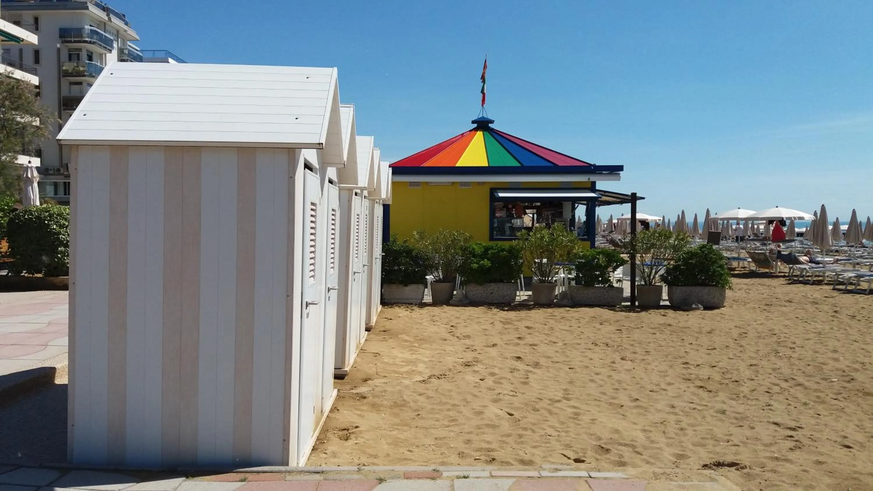 Beach in Apartment Mare e Laguna