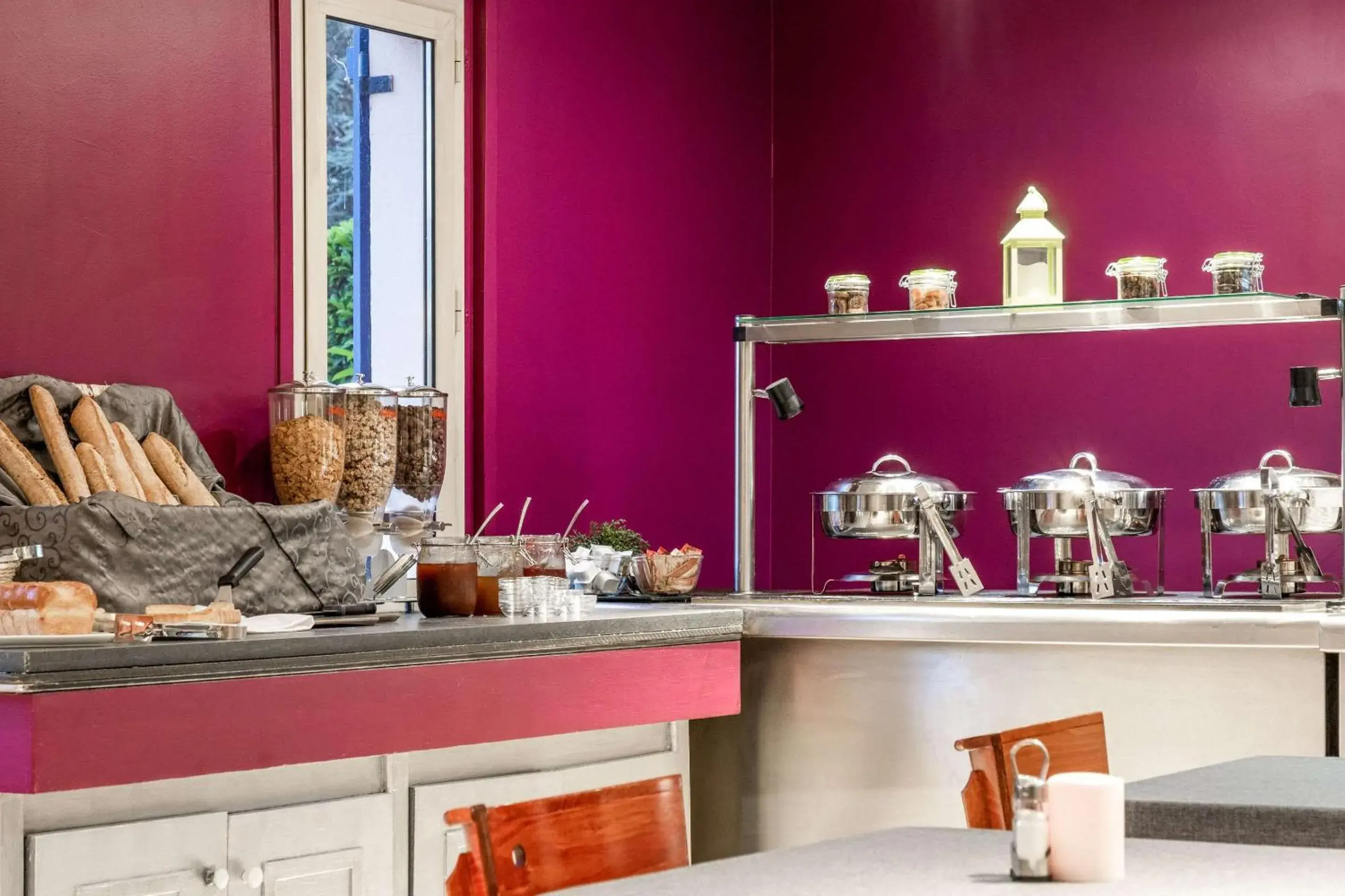 Restaurant/places to eat in Comfort Hotel Grenoble Meylan Restaurant/places to eat in Comfort Hotel Grenoble Meylan