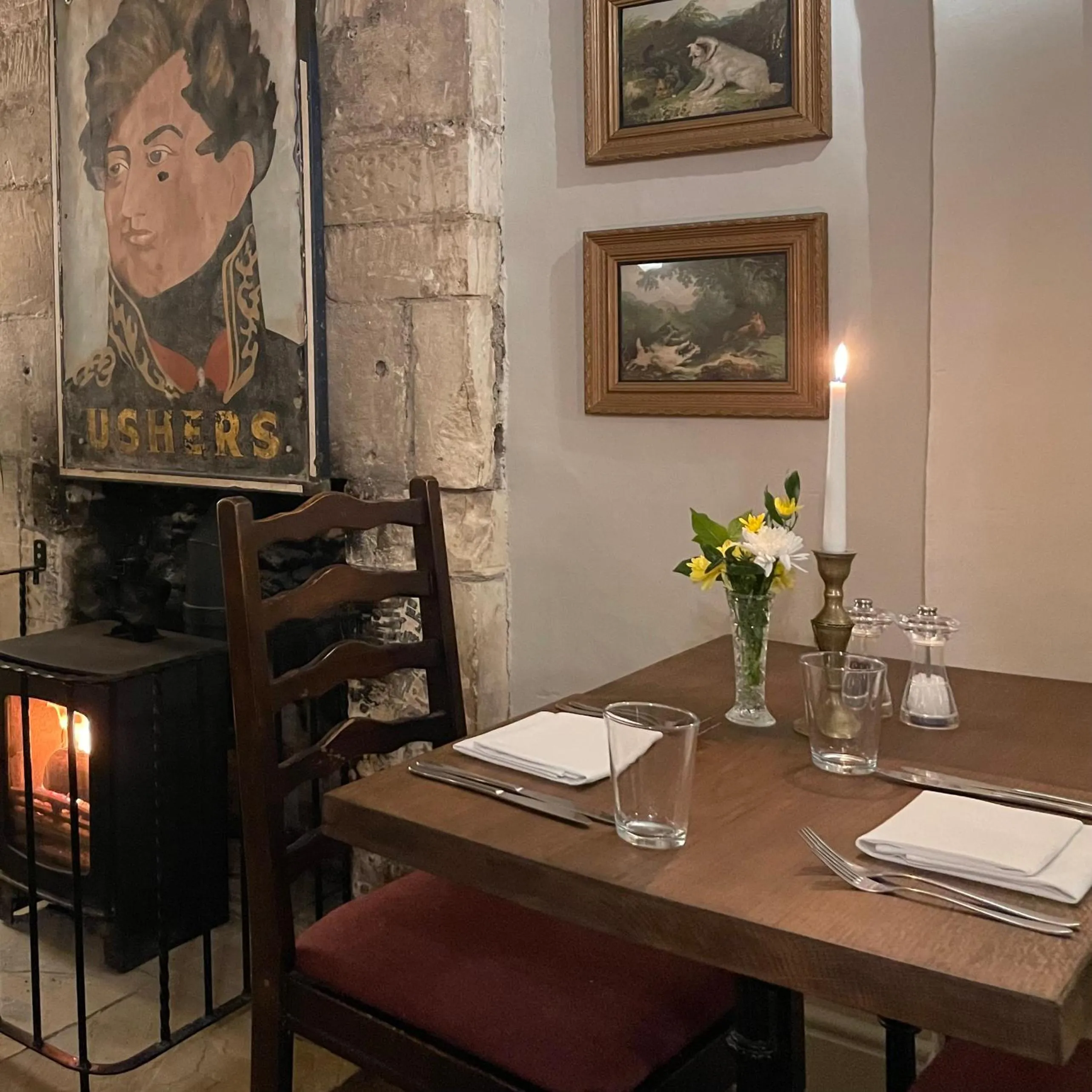 Restaurant/places to eat in The George