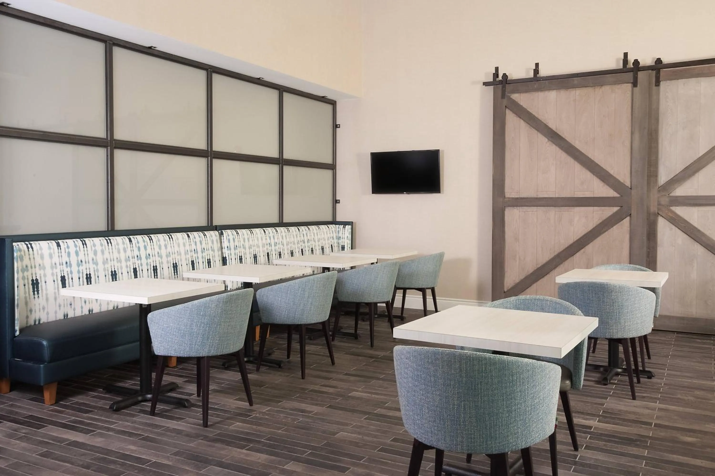 Restaurant/places to eat in Residence Inn Fort Myers Sanibel