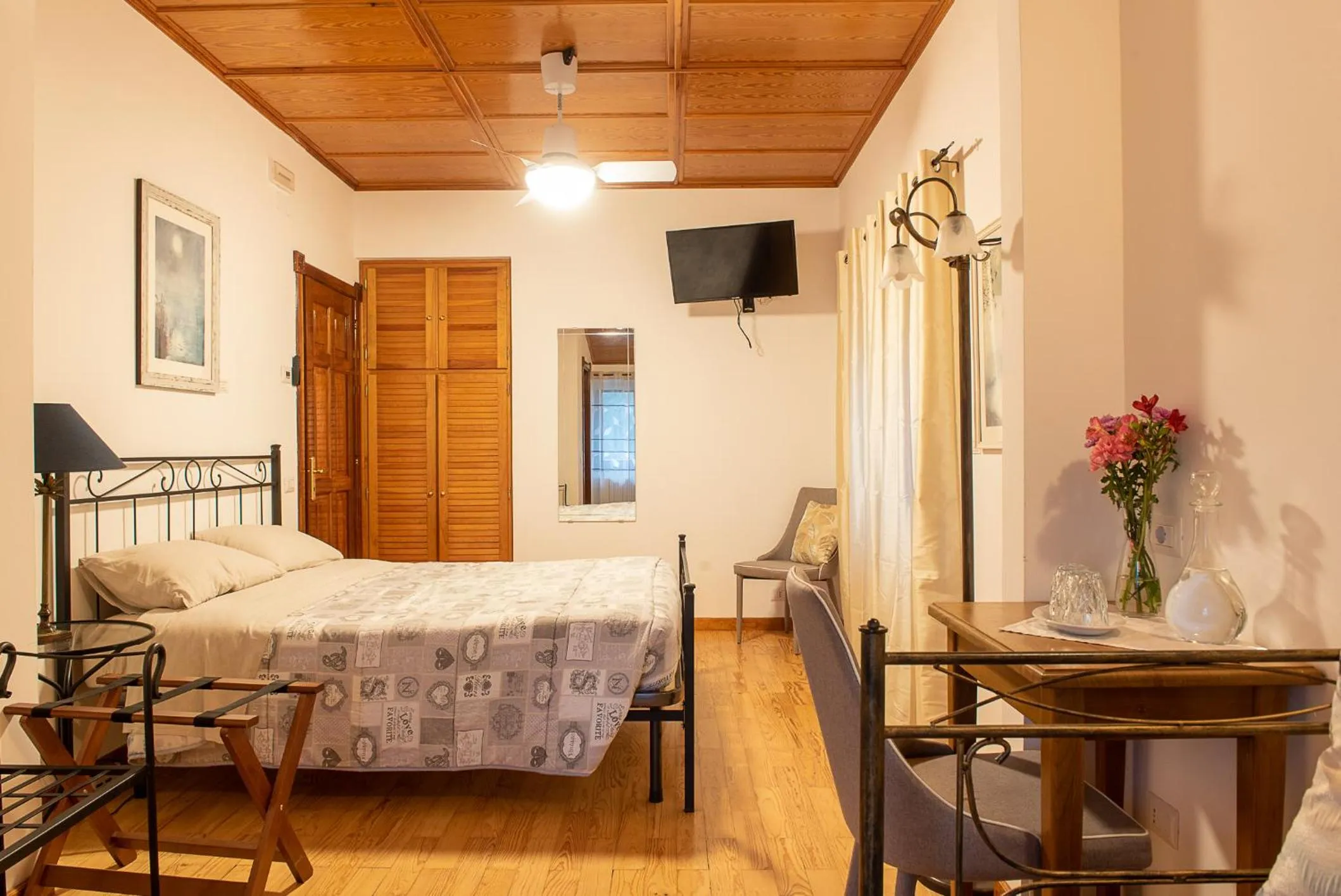 Bed in Villa Montegenco B&B