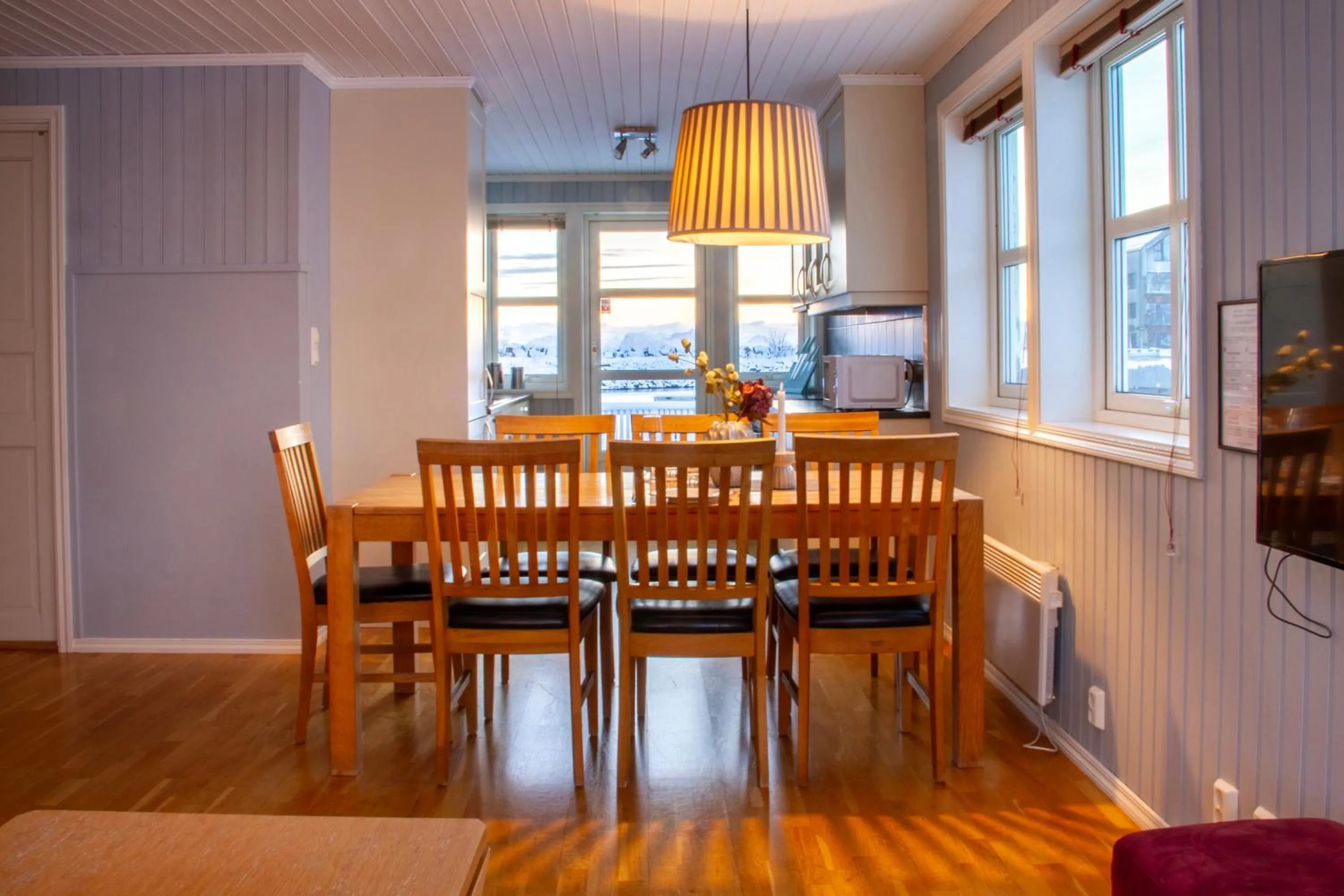 TV and multimedia in Rorbuene Svolvær Havn