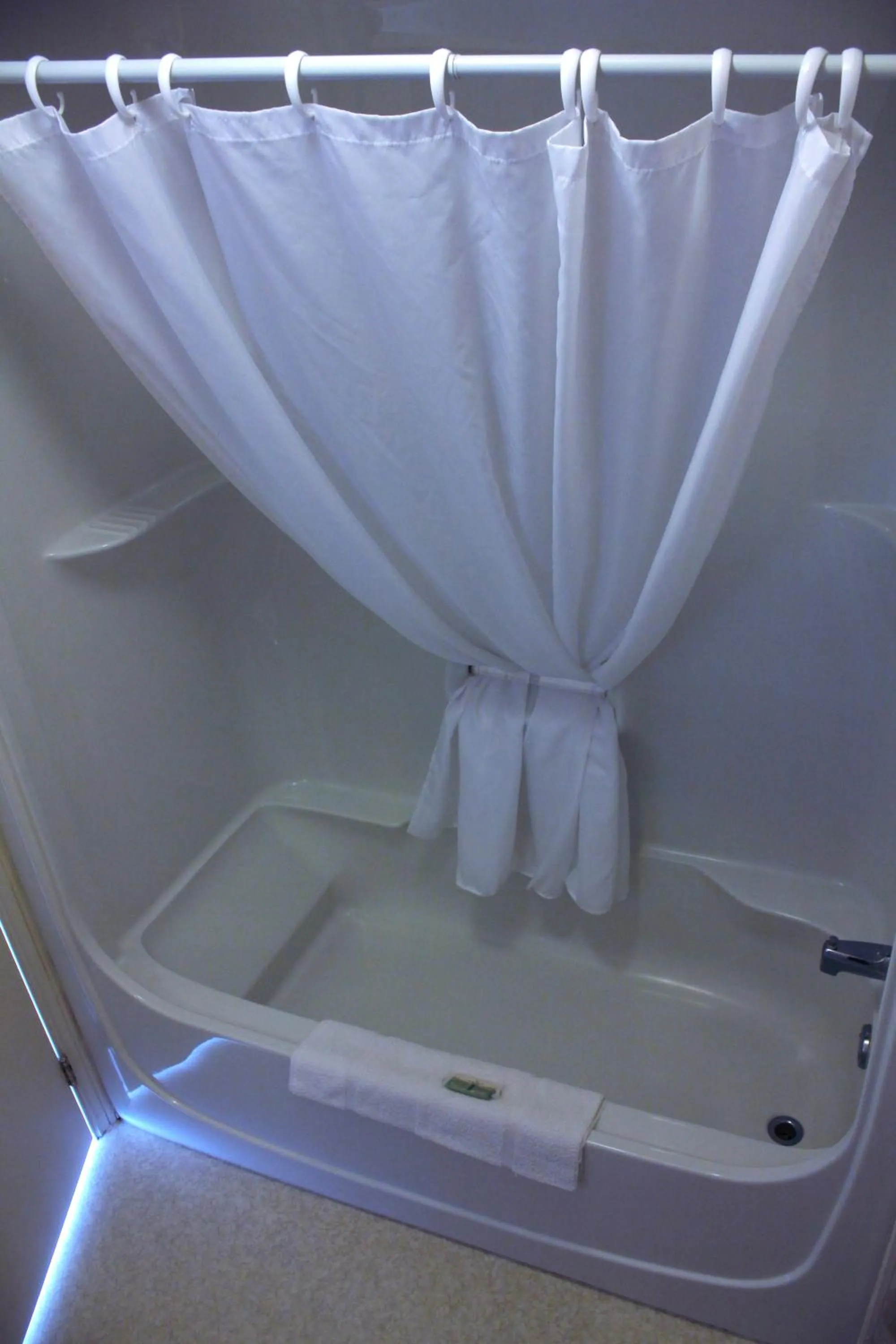 Bathroom in Brier Island Lodge