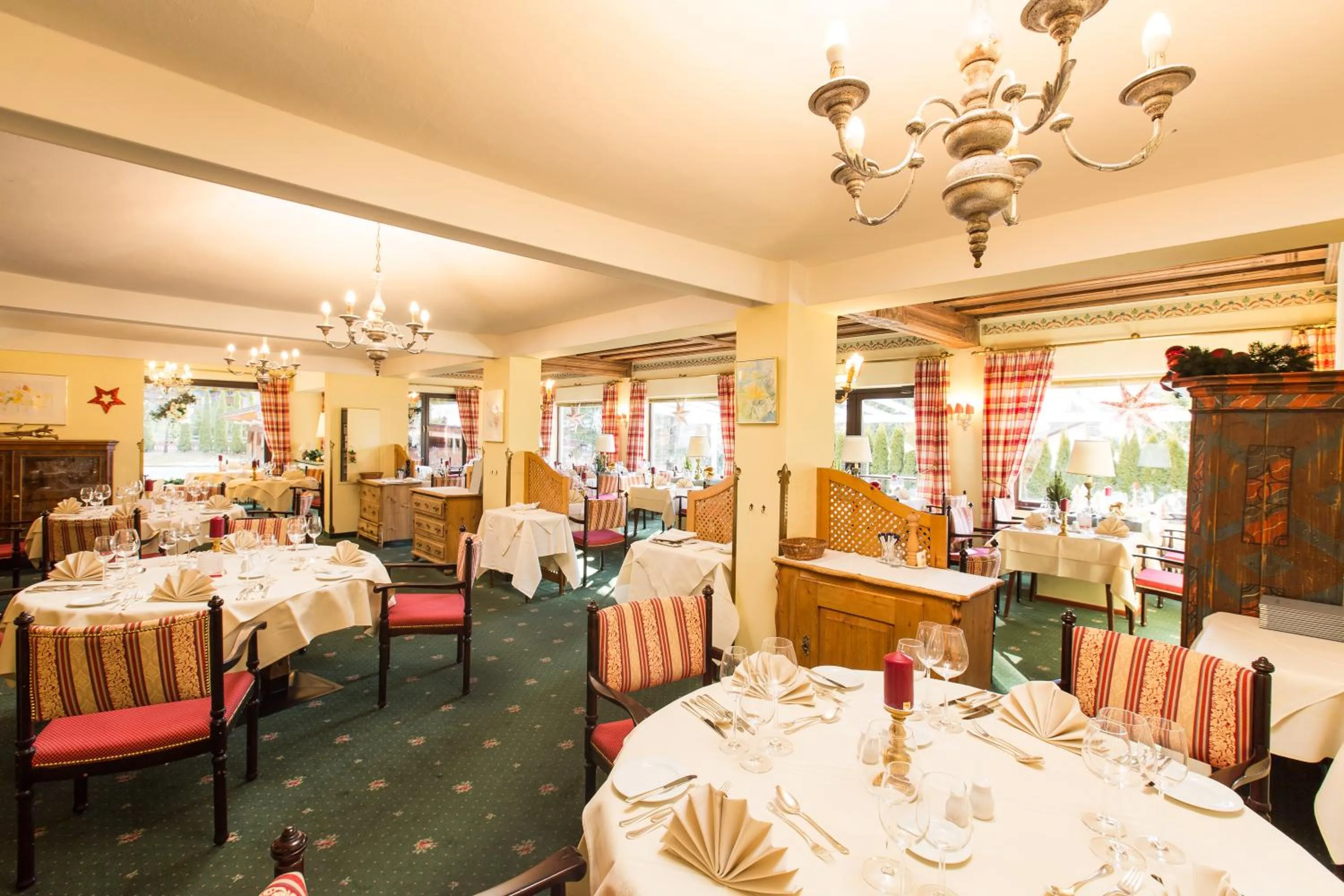 Restaurant/places to eat in Bergresort Seefeld