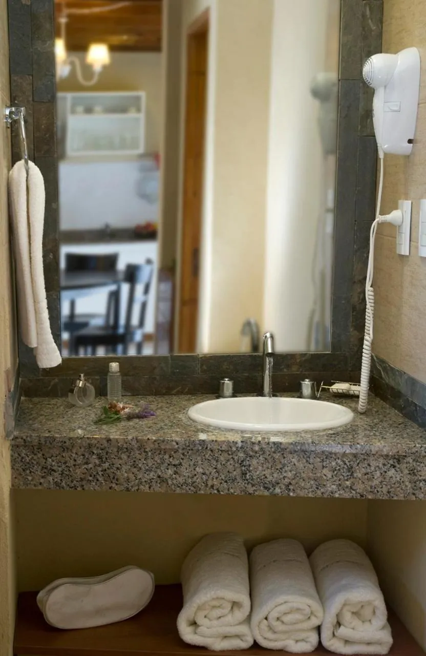 Bathroom in Viñas del Mar Apart & SPA Aparthotel