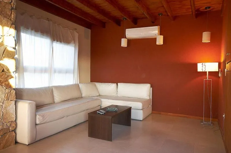 Communal lounge/ TV room in Viñas del Mar Apart & SPA Aparthotel