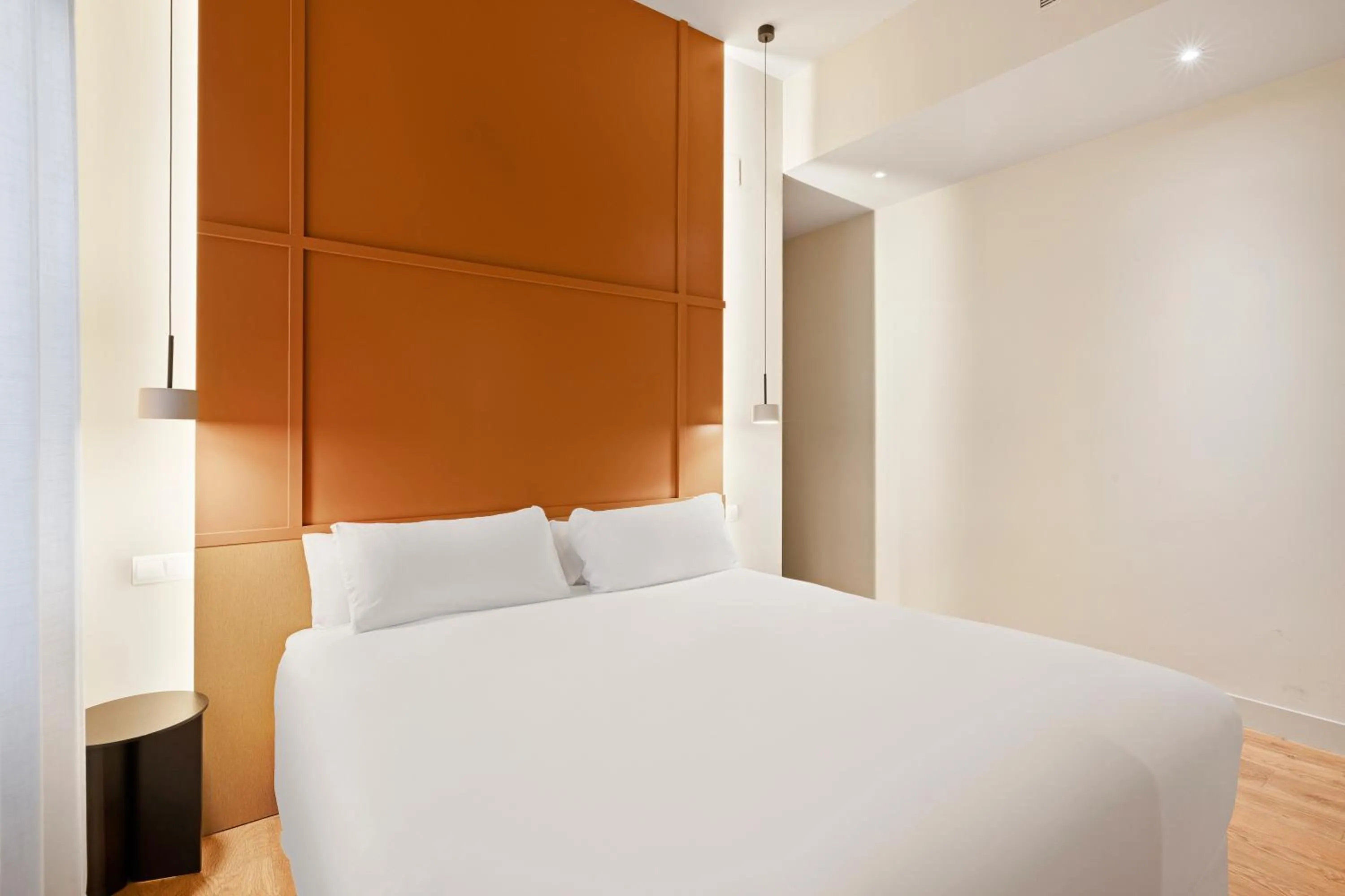 Bed in B&B HOTEL Apartamentos Madrid Centro Fuencarral 46