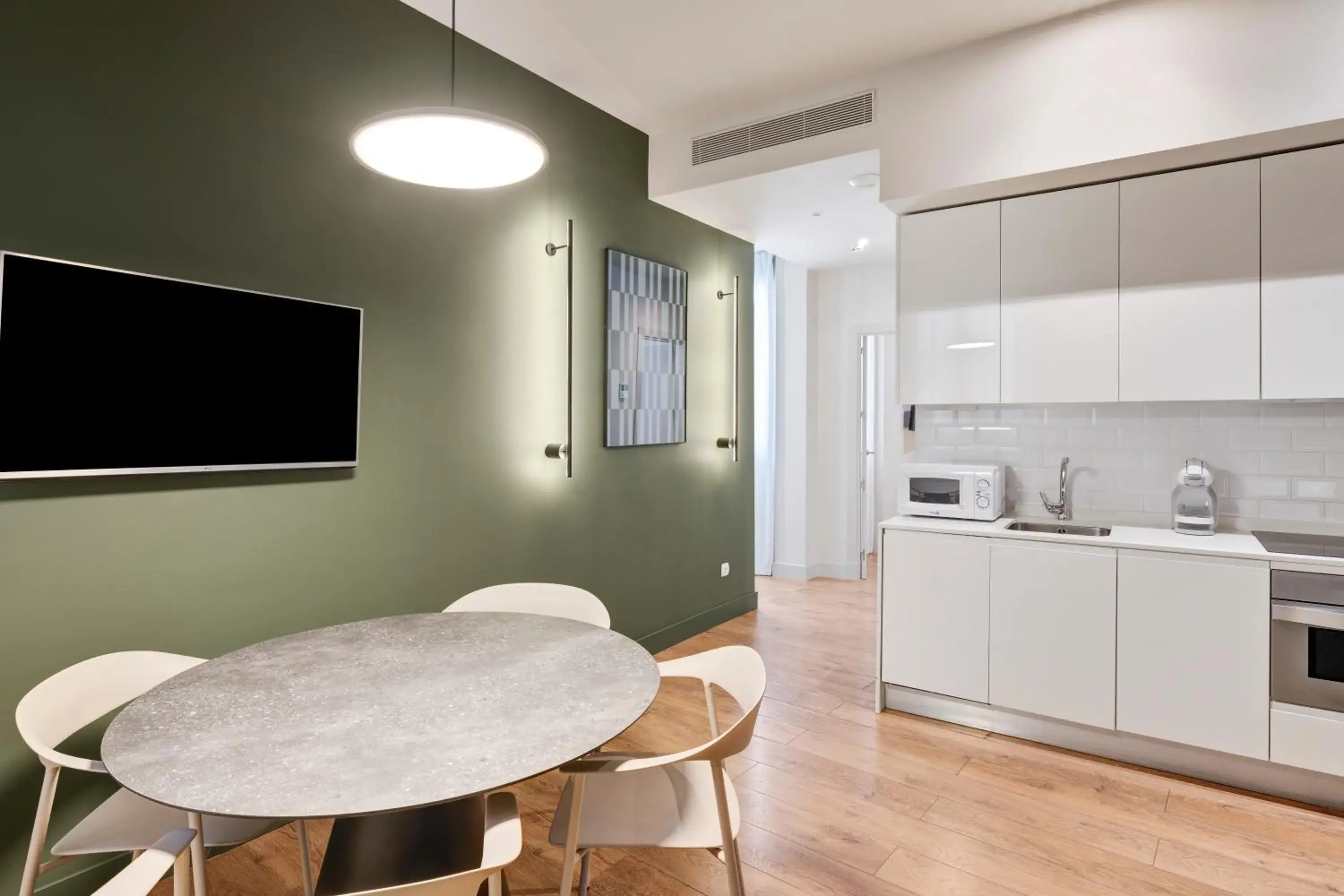 Standard Apartment in B&B HOTEL Apartamentos Madrid Centro Fuencarral 46 Standard Apartment in B&B HOTEL Apartamentos Madrid Centro Fuencarral 46