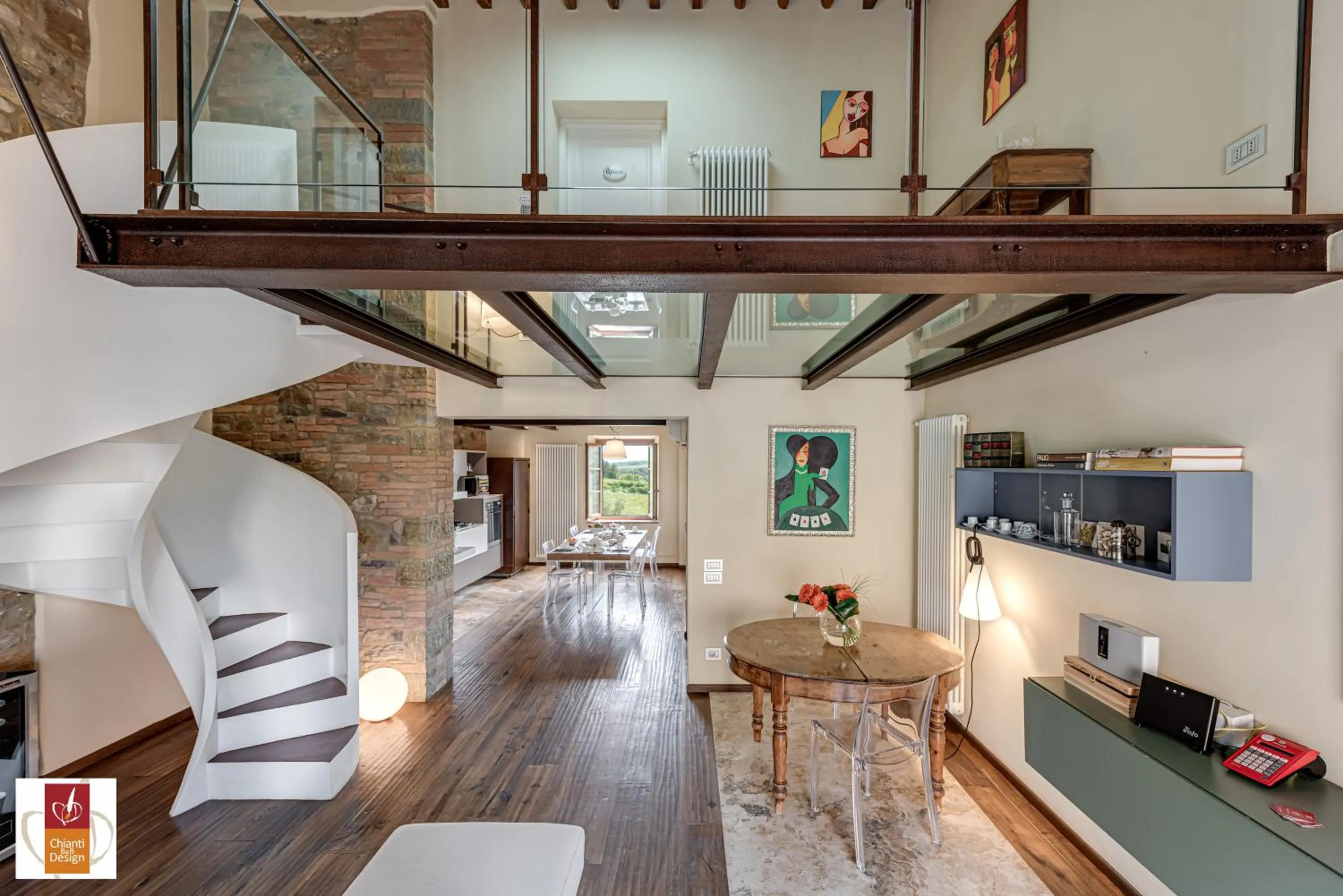 Communal lounge/ TV room in Chianti B&B Design infinity pool shared