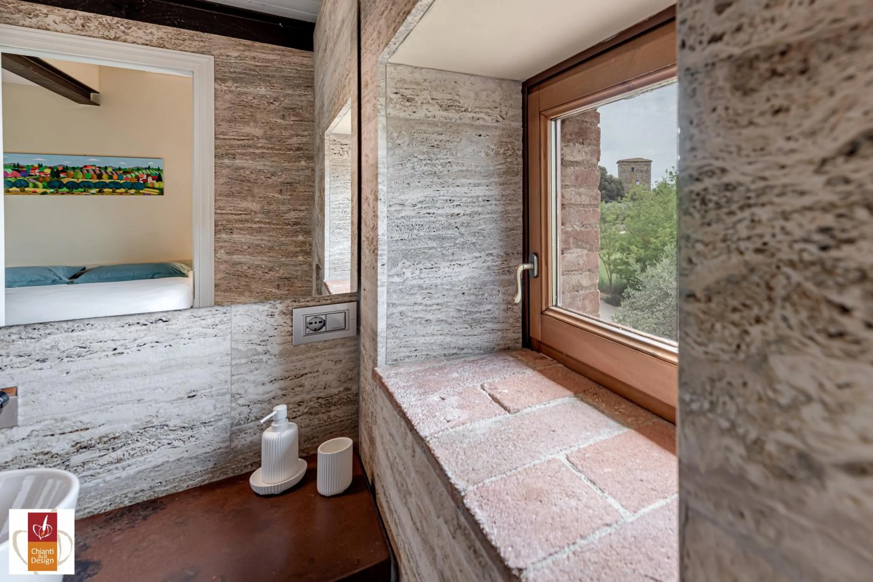 Bathroom in Chianti B&B Design infinity pool shared