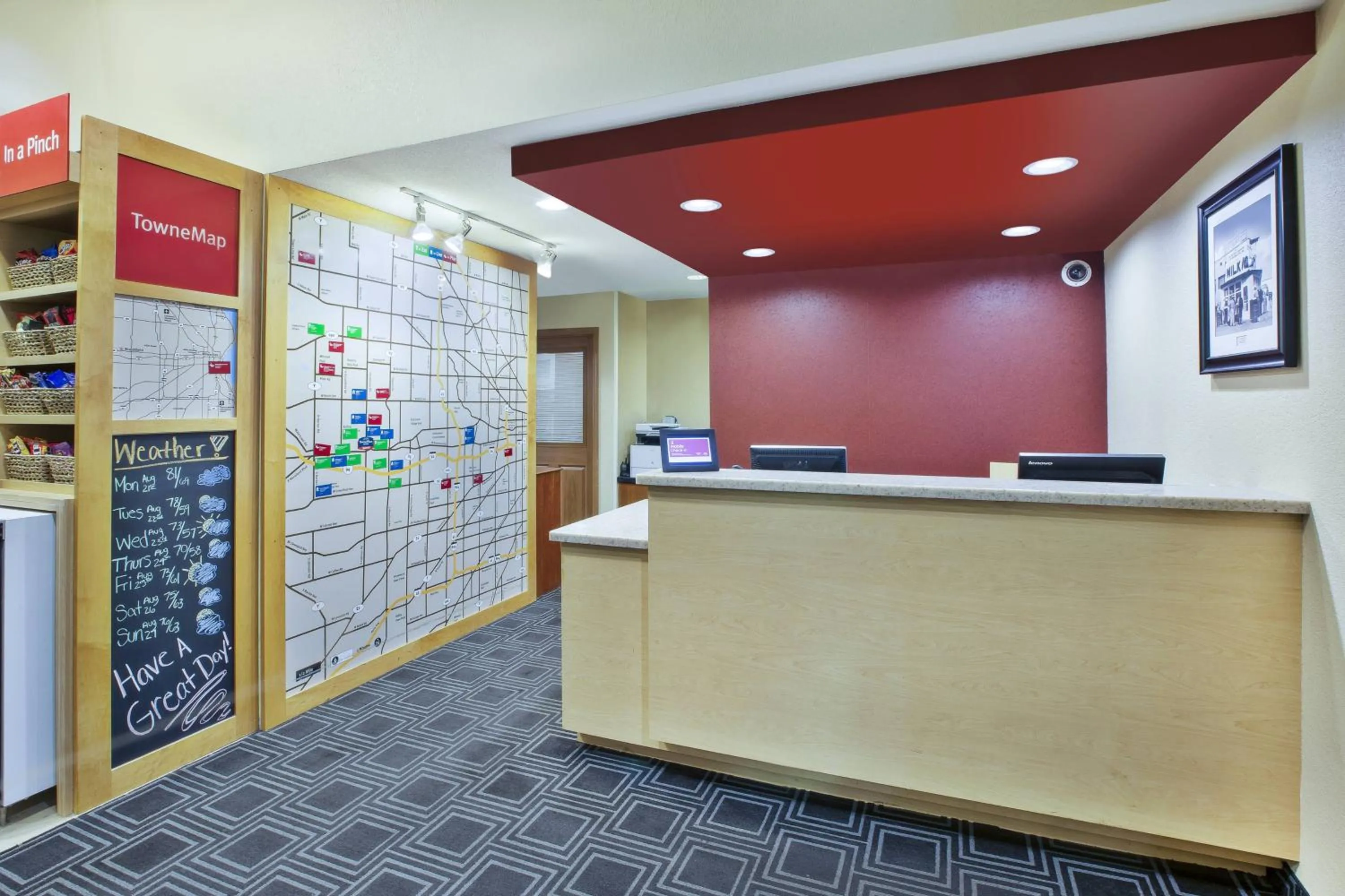 Lobby or reception in TownePlace Suites by Marriott Brookfield