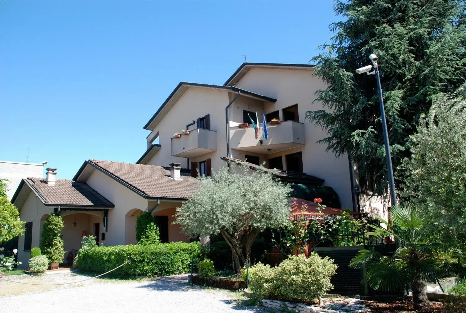 Facade/entrance, Property Building in Hotel Ristorante La Rampina