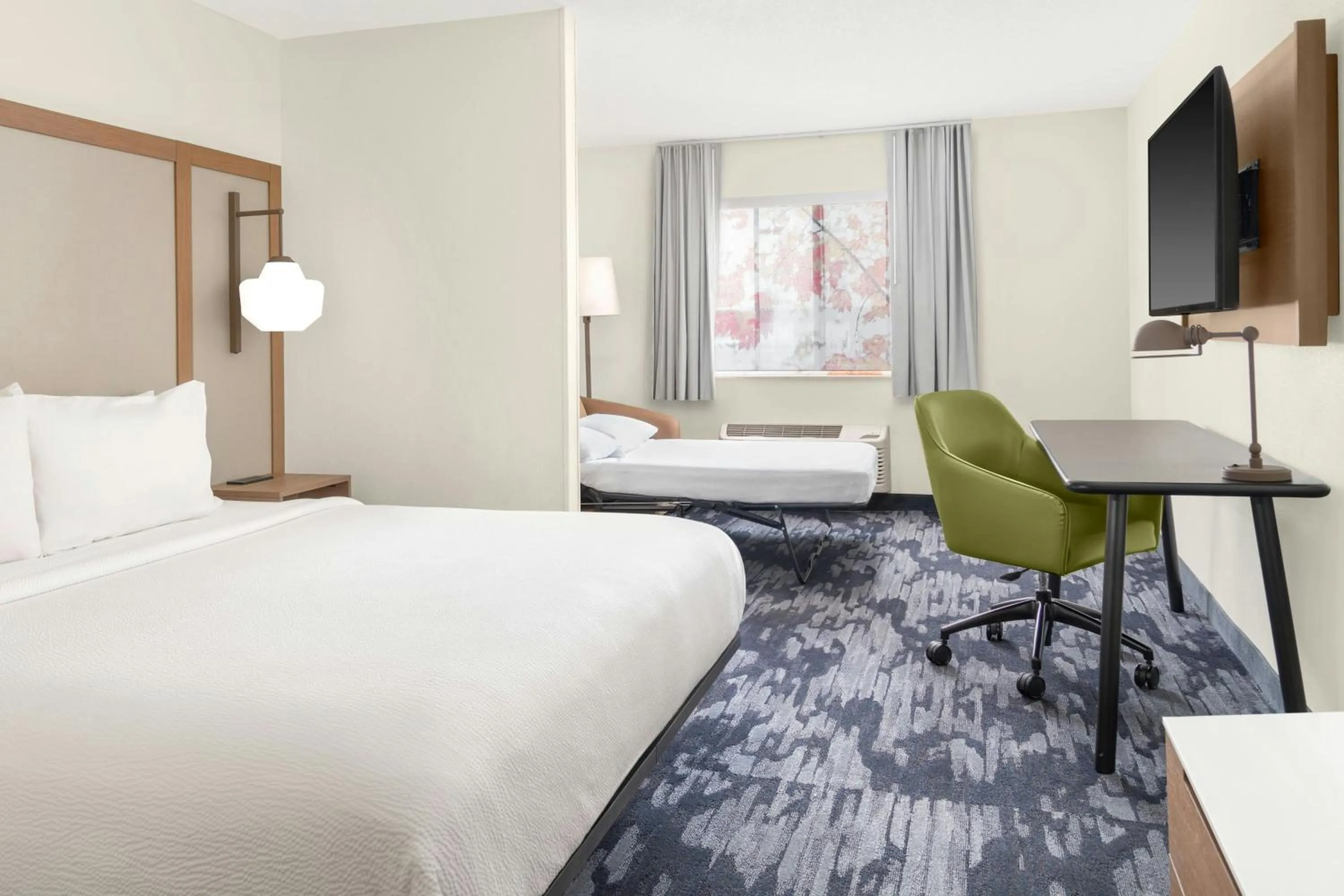 Photo of the whole room, Bed in Fairfield Inn & Suites Jackson