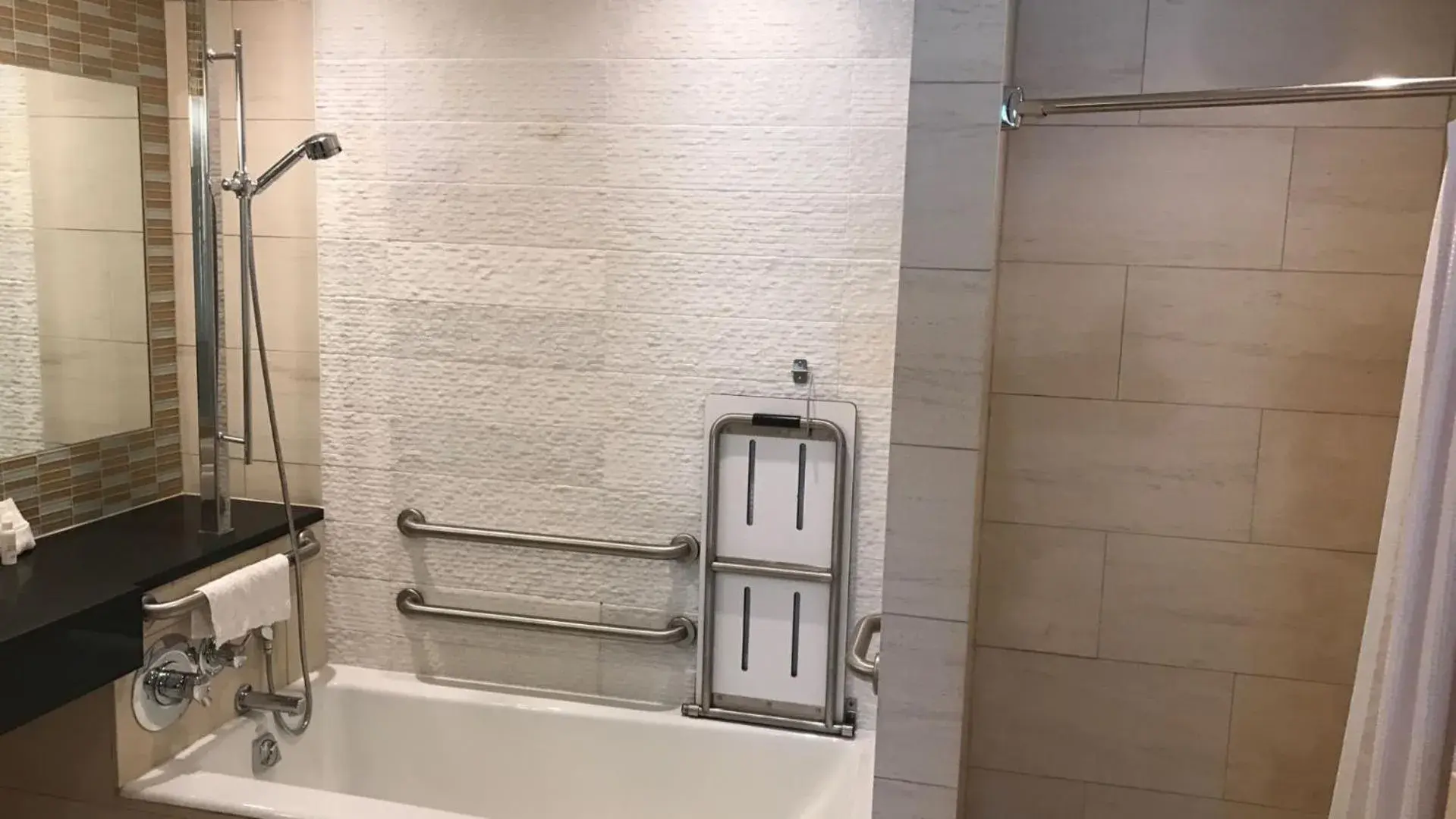 Executive Suite in Ink 48 Hotel Executive Suite in Ink 48 Hotel