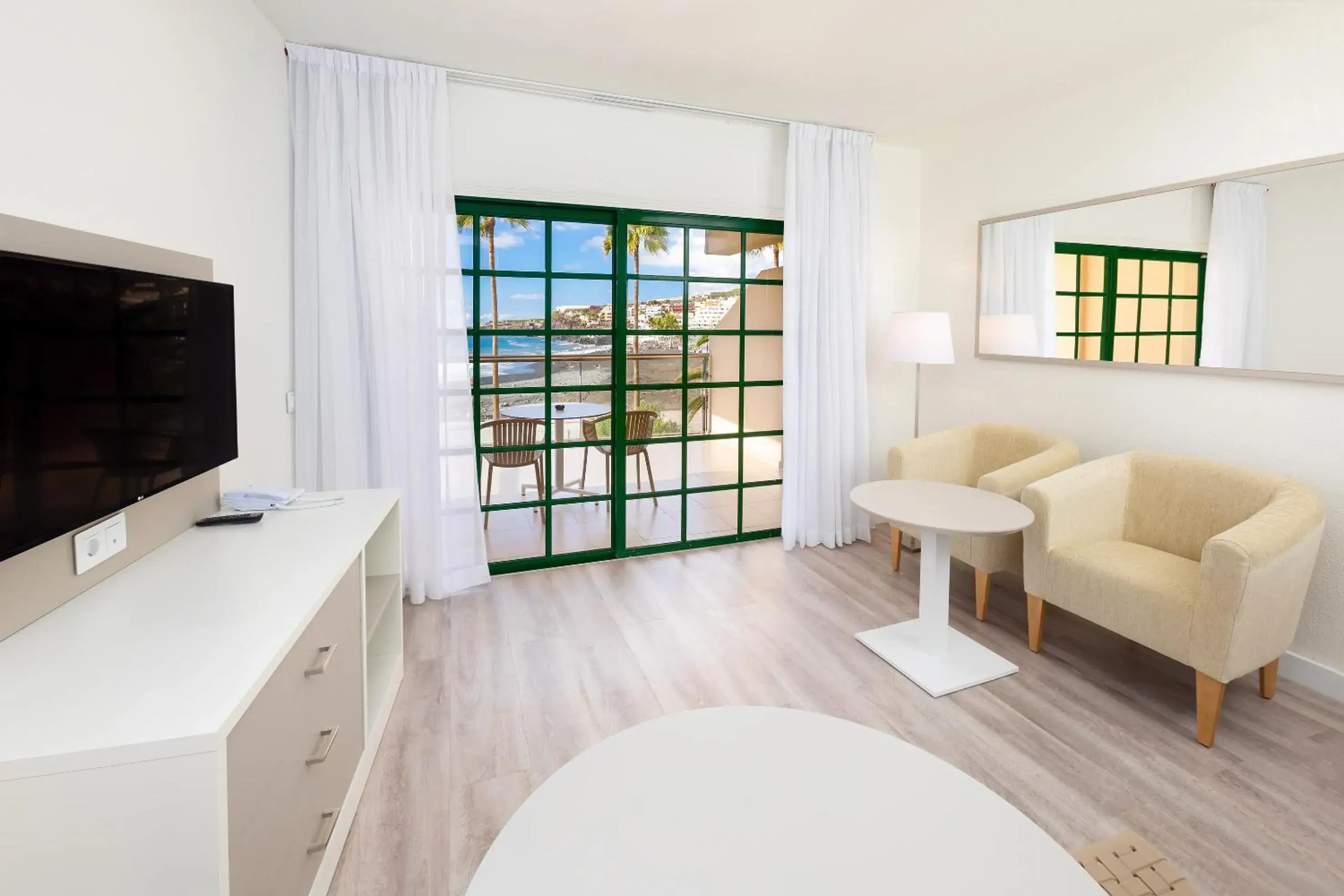 Communal lounge/ TV room, Bed in Apartments La Palma, Affiliated by Meliá Communal lounge/ TV room, Bed in Apartments La Palma, Affiliated by Meliá