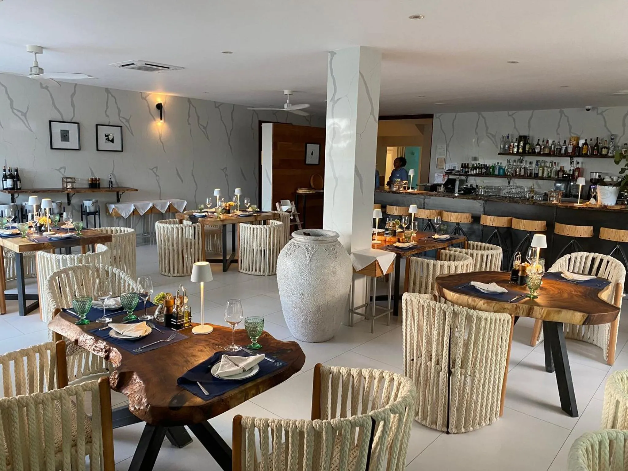 Restaurant/places to eat in The Oasis at Grace Bay