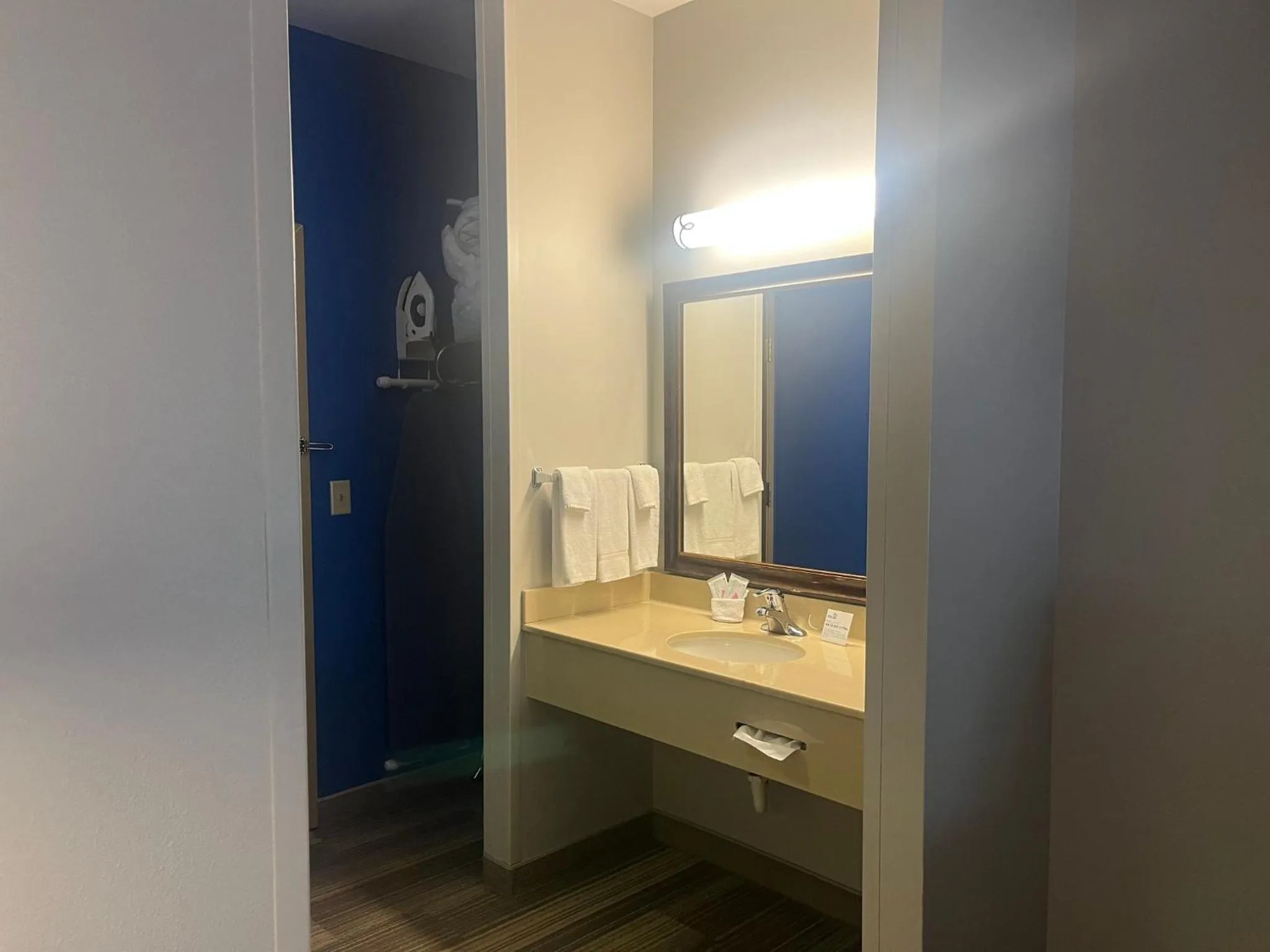 Bathroom in Holiday Inn Express Hotel & Suites Sioux Falls At Empire Mall by IHG