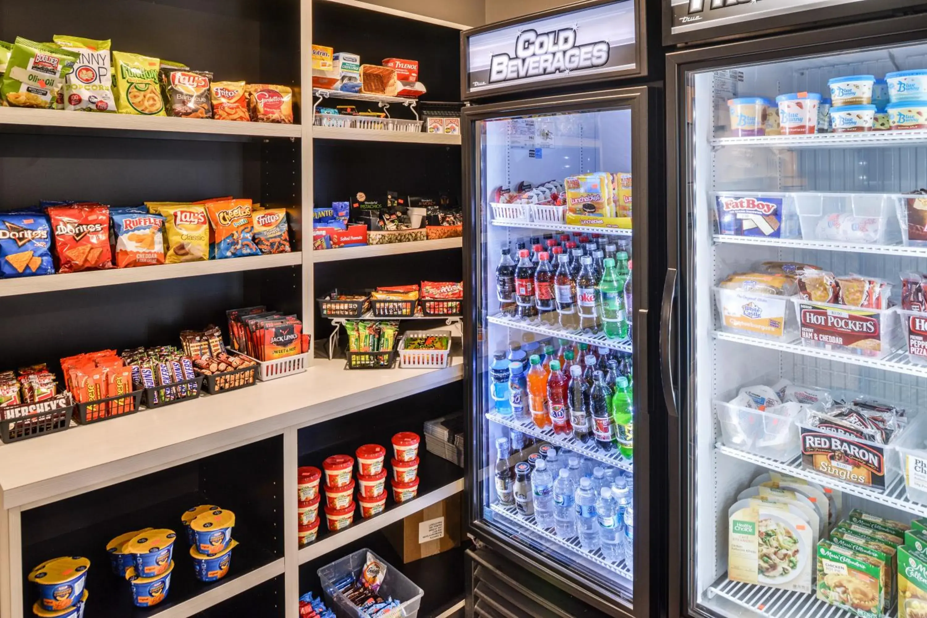 Restaurant/places to eat in Holiday Inn Express Hotel & Suites Sioux Falls At Empire Mall by IHG Restaurant/places to eat in Holiday Inn Express Hotel & Suites Sioux Falls At Empire Mall by IHG