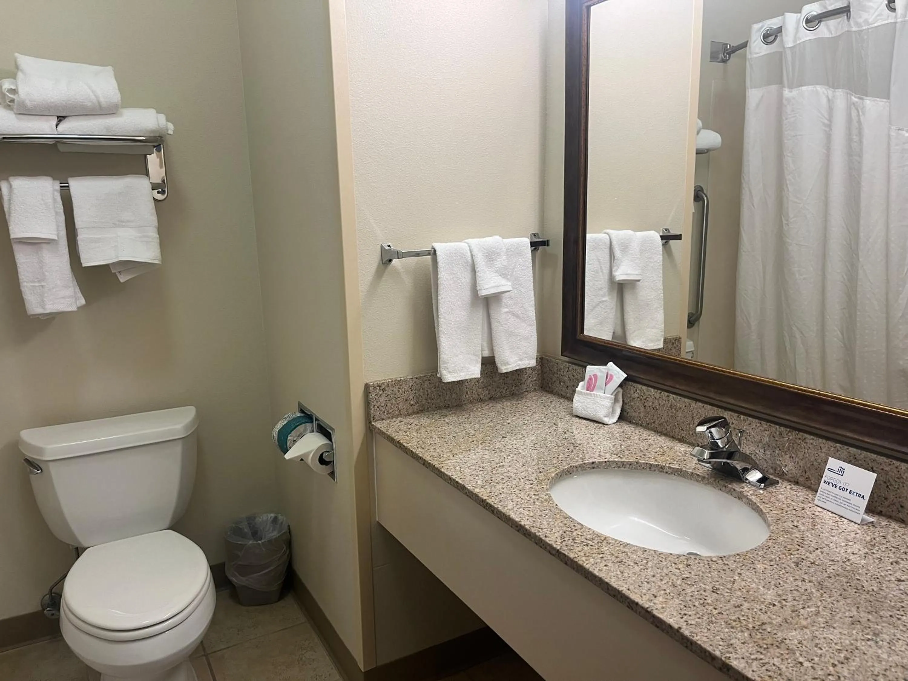 Holiday Inn Express Hotel & Suites Sioux Falls At Empire Mall by IHG