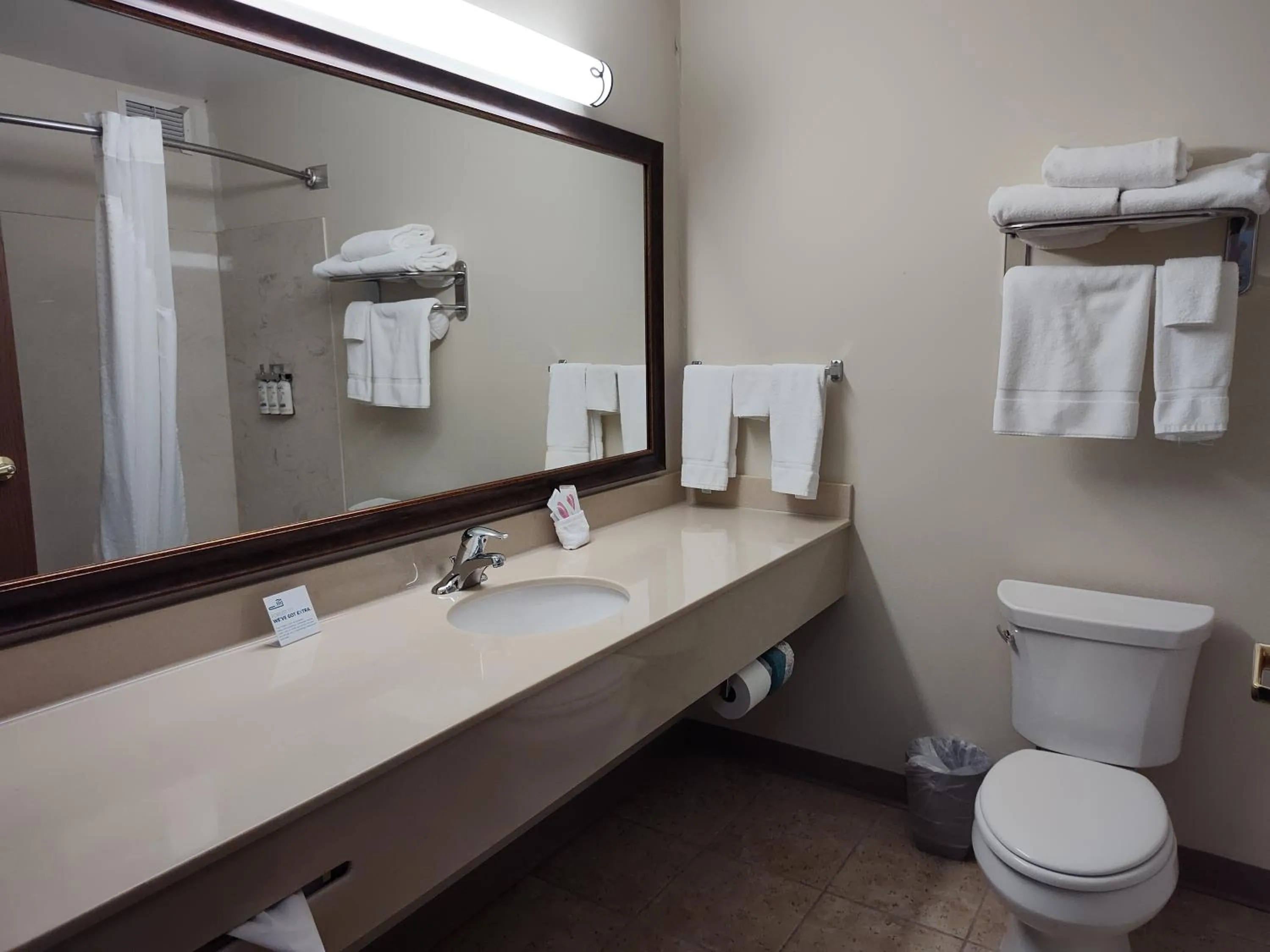 Holiday Inn Express Hotel & Suites Sioux Falls At Empire Mall by IHG