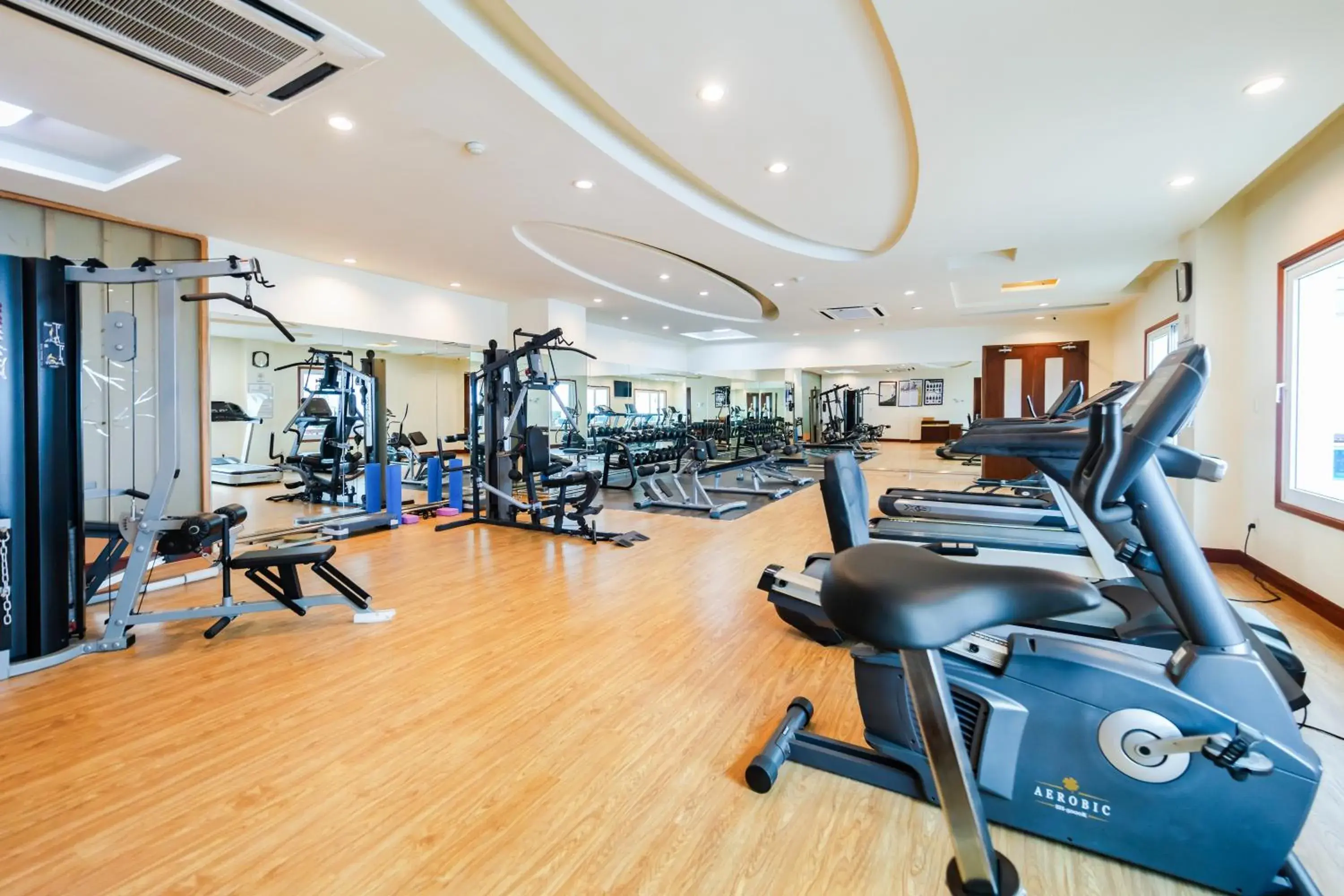Fitness centre/facilities in Pearl River Hotel Fitness centre/facilities in Pearl River Hotel