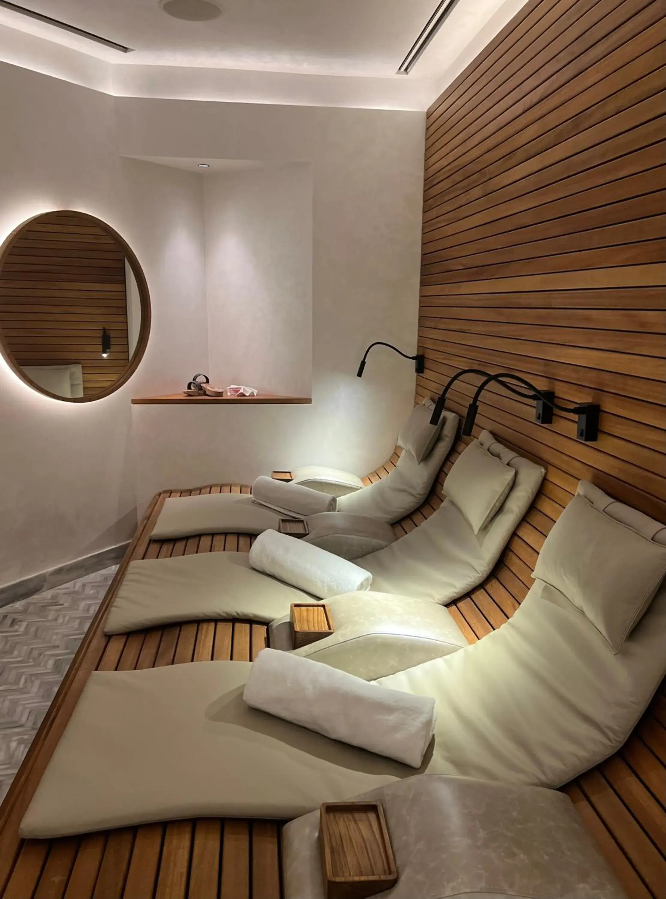 Spa and wellness centre/facilities in Park Hyatt Istanbul - Macka Palas Spa and wellness centre/facilities in Park Hyatt Istanbul - Macka Palas