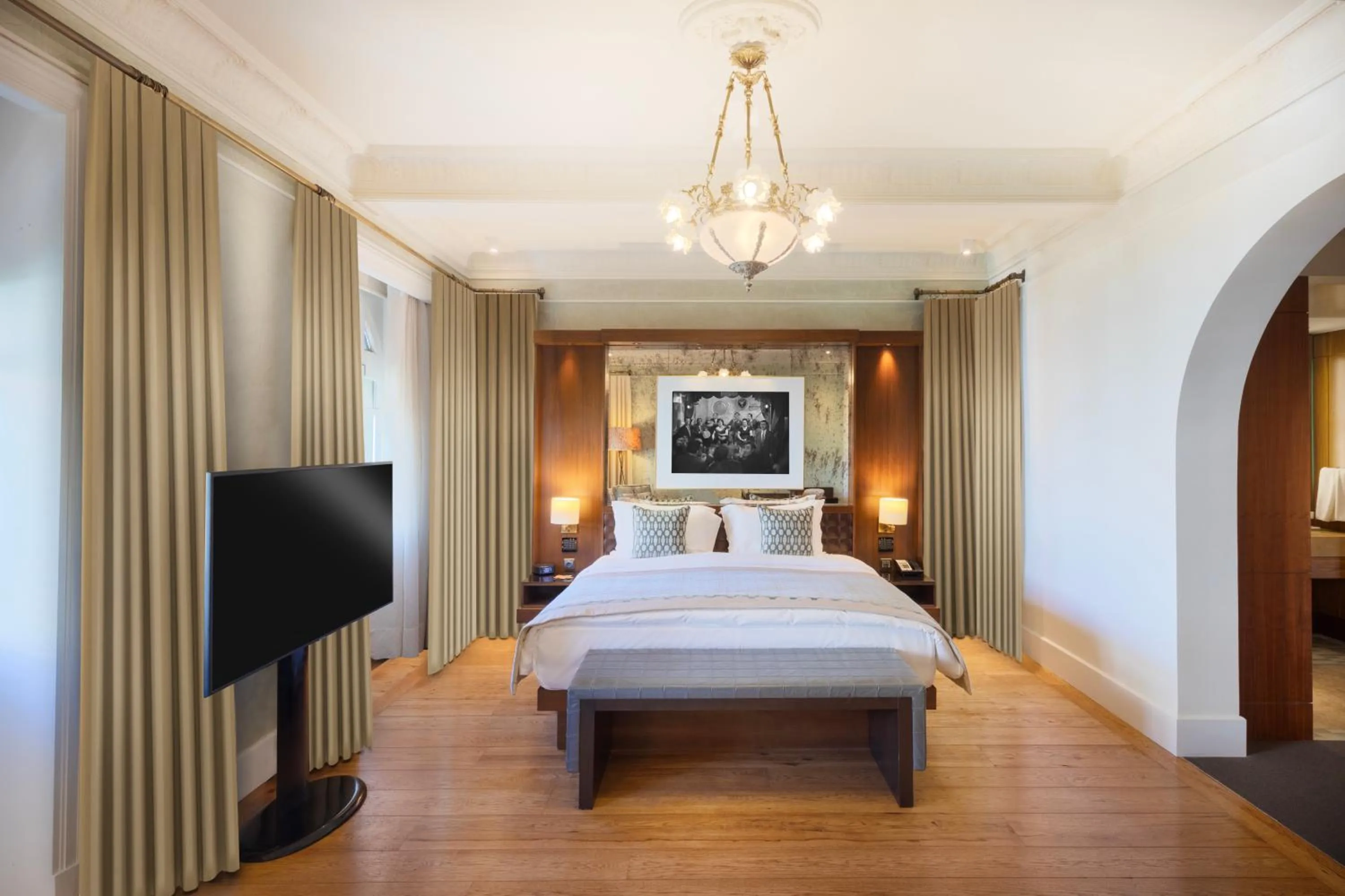 Photo of the whole room, Bed in Park Hyatt Istanbul - Macka Palas
