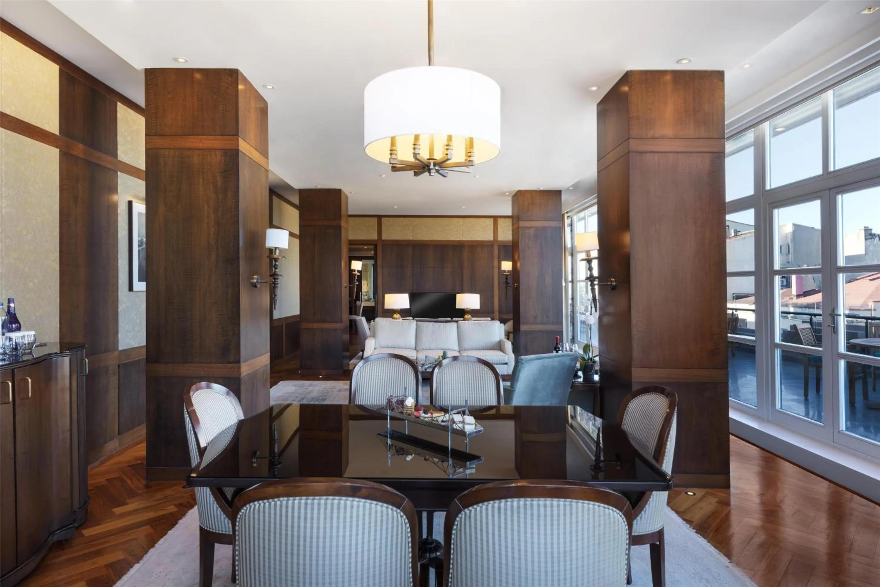 Photo of the whole room in Park Hyatt Istanbul - Macka Palas