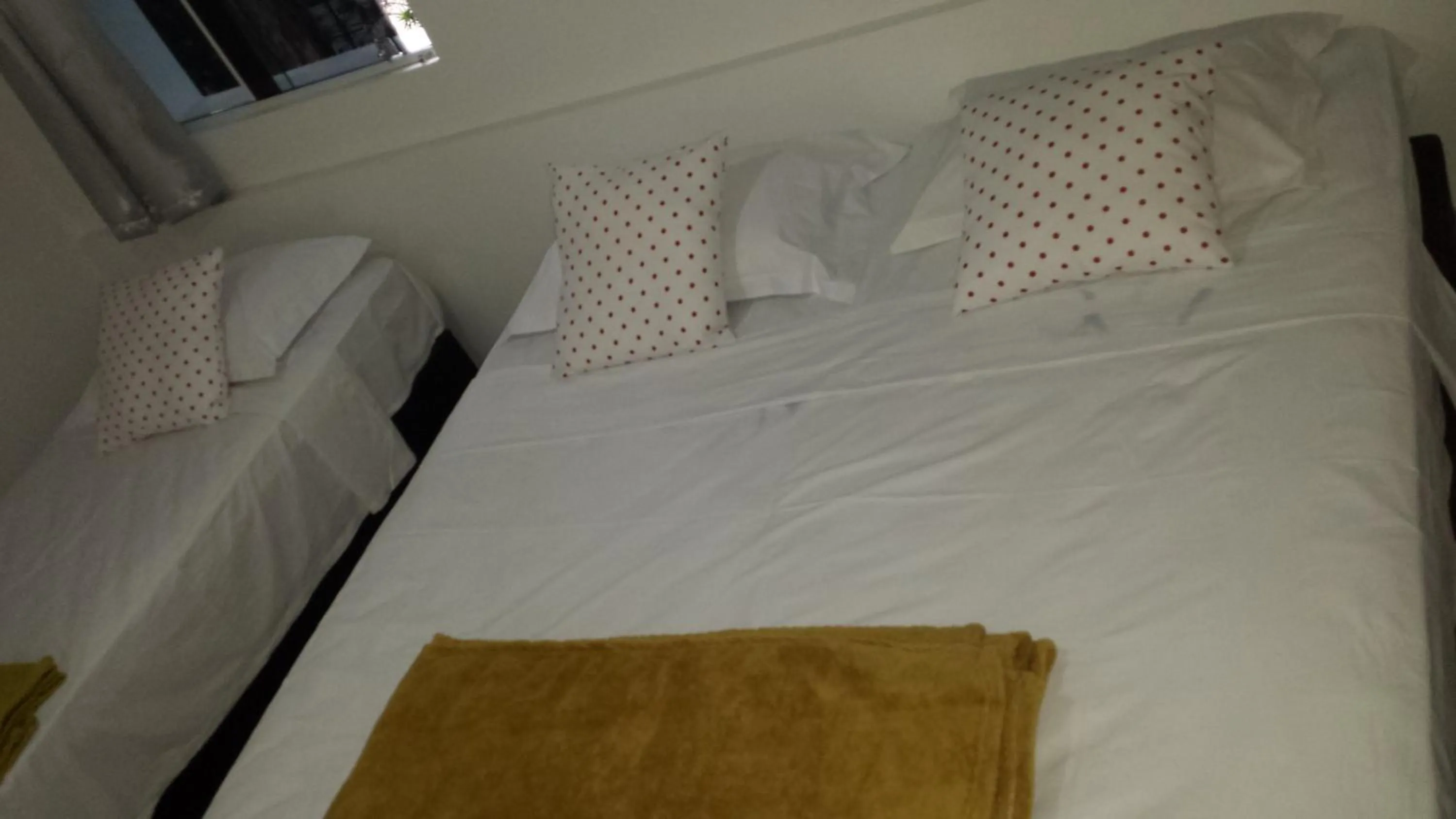 Photo of the whole room, Bed in Hotel Reobot Center
