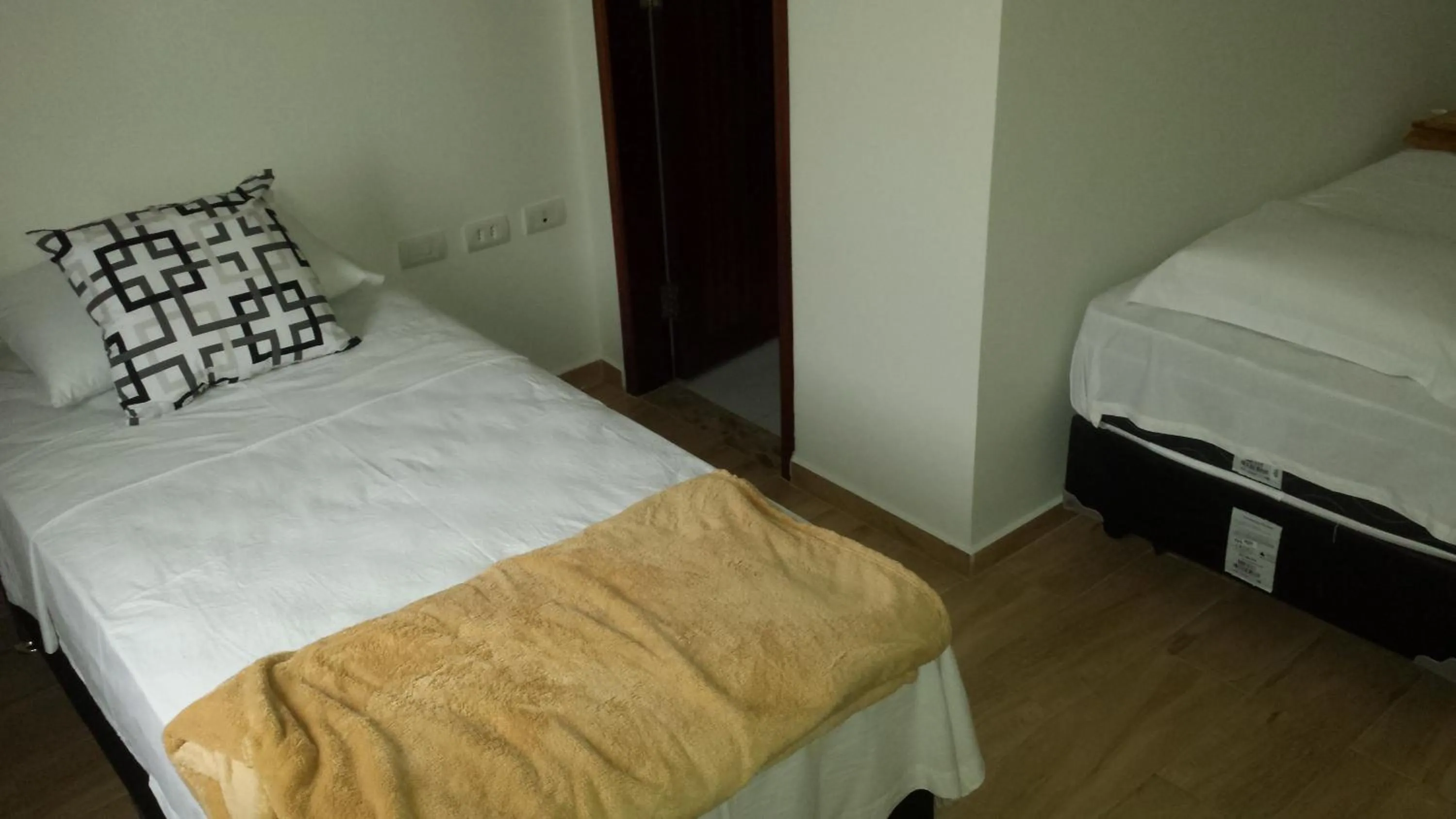 Property building, Bed in Hotel Reobot Center