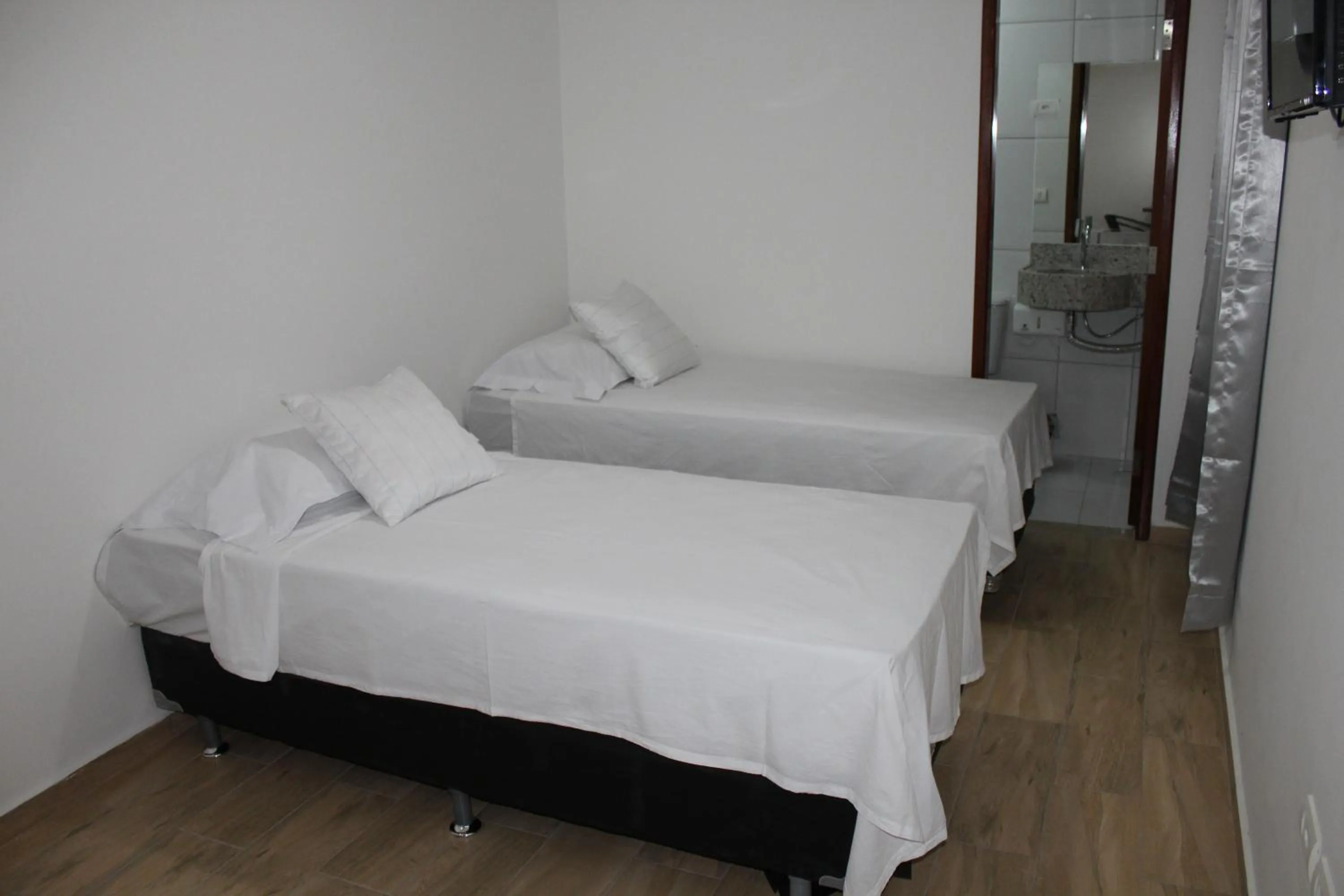 Photo of the whole room, Bed in Hotel Reobot Center