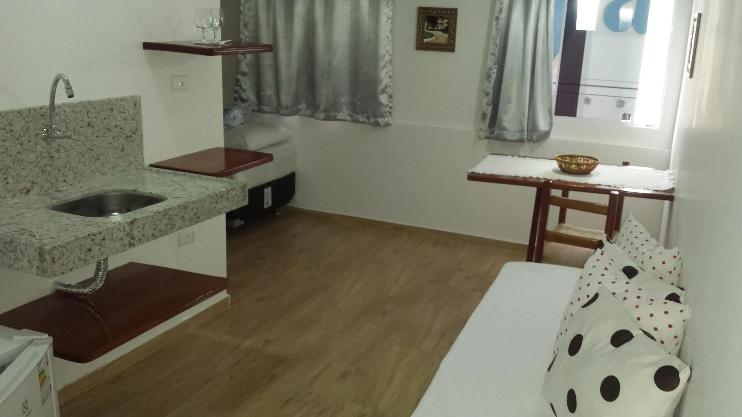 Photo of the whole room, Bed in Hotel Reobot Center