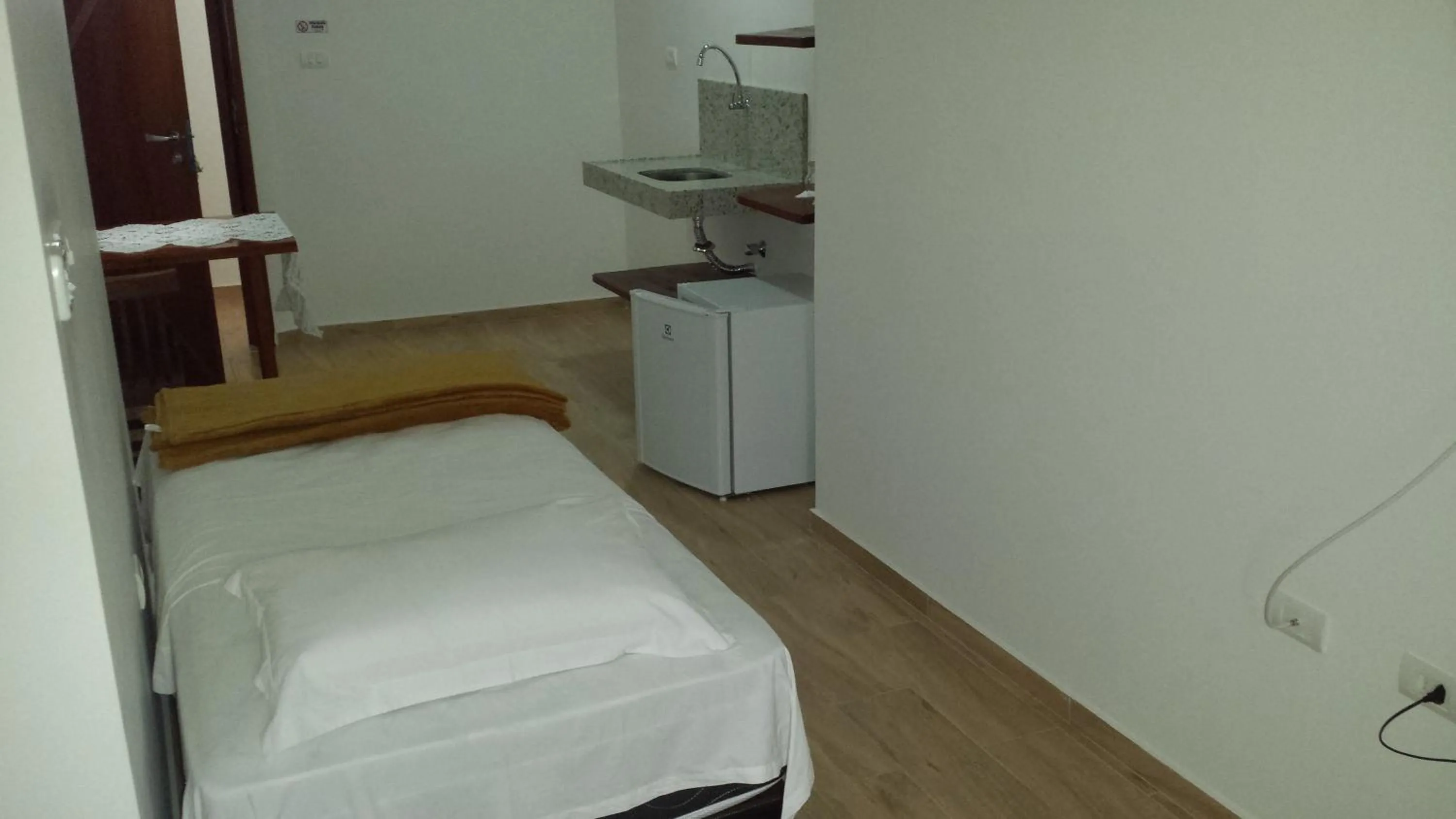Photo of the whole room in Hotel Reobot Center
