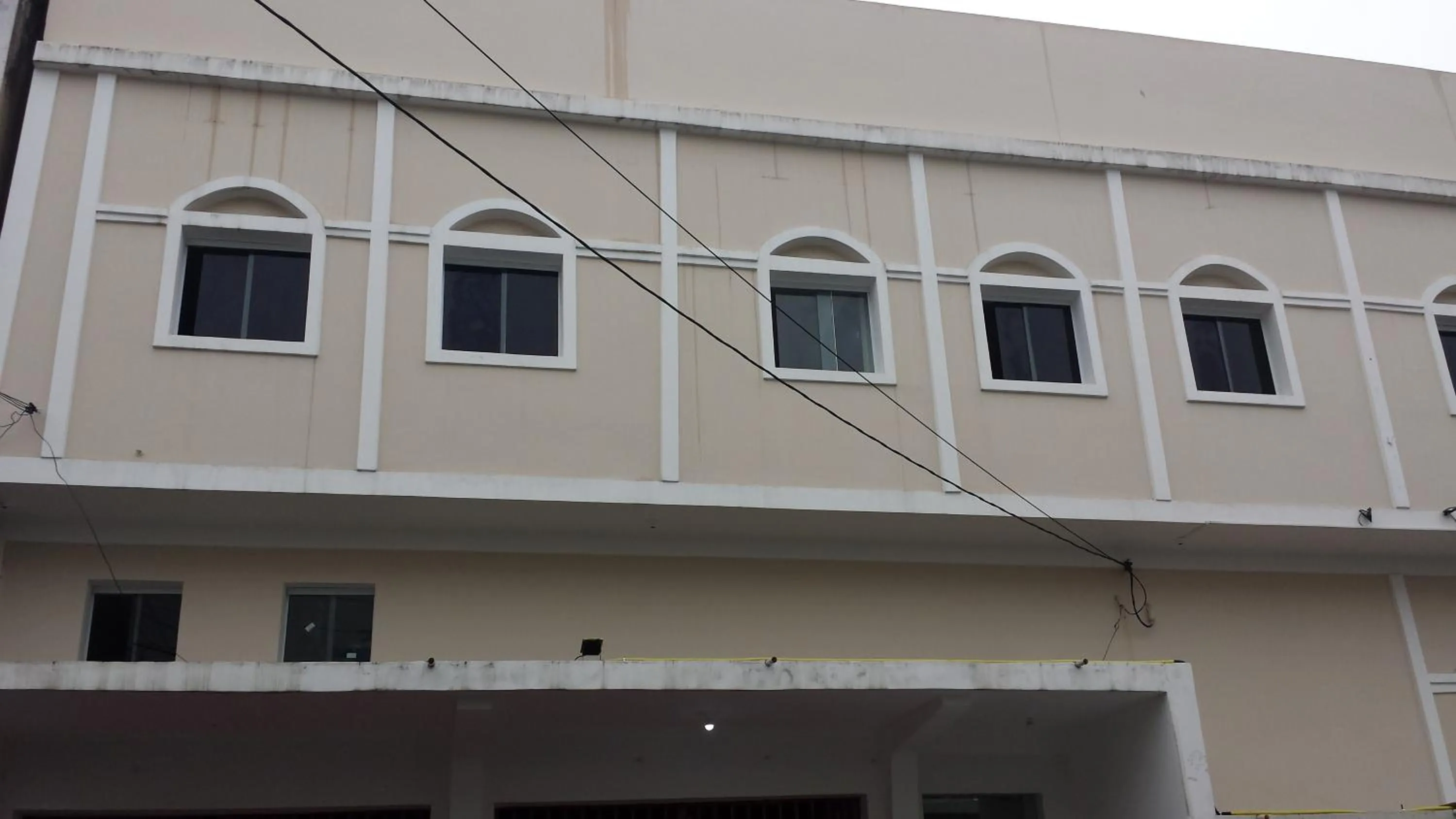 Facade/entrance in Hotel Reobot Center