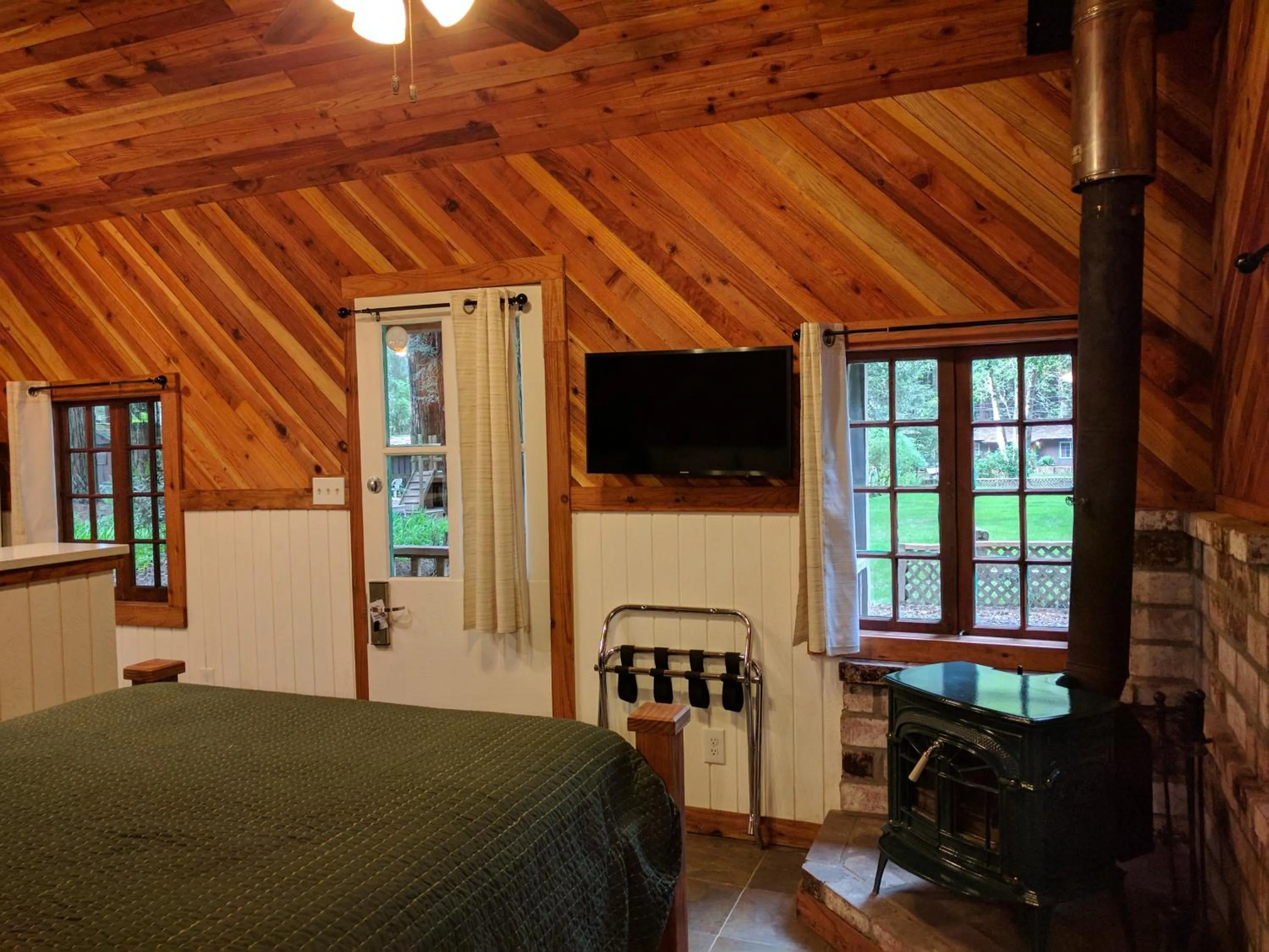 Bed in Emerald Forest Cabins