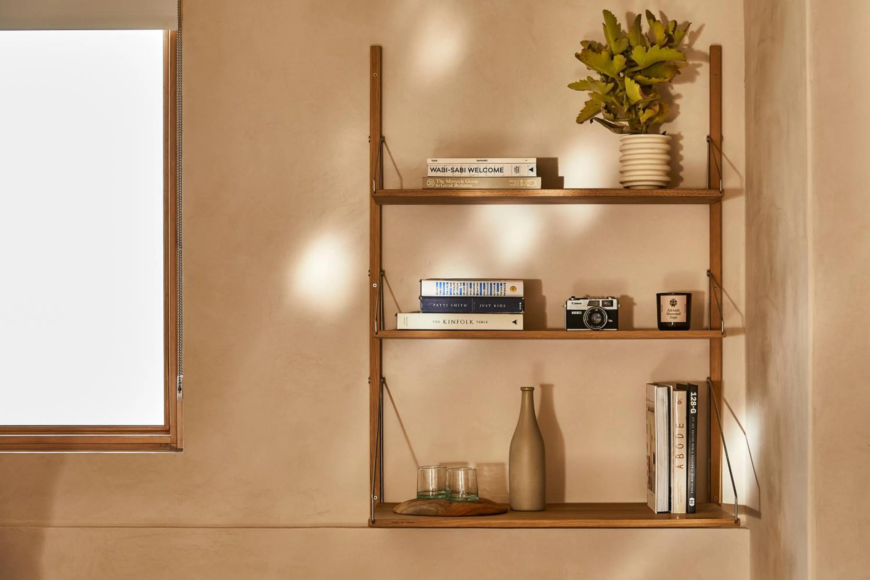 Decorative detail in Hotel June Malibu